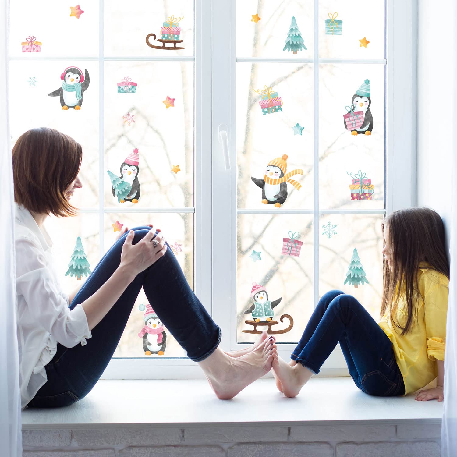 Stickerscape Festive Penguins Christmas Window Stickers (Festive Penguins) | Christmas Window Decorations To Create A Winter Themed Display | Reusable, Re-Positionable And Cleanly Removable