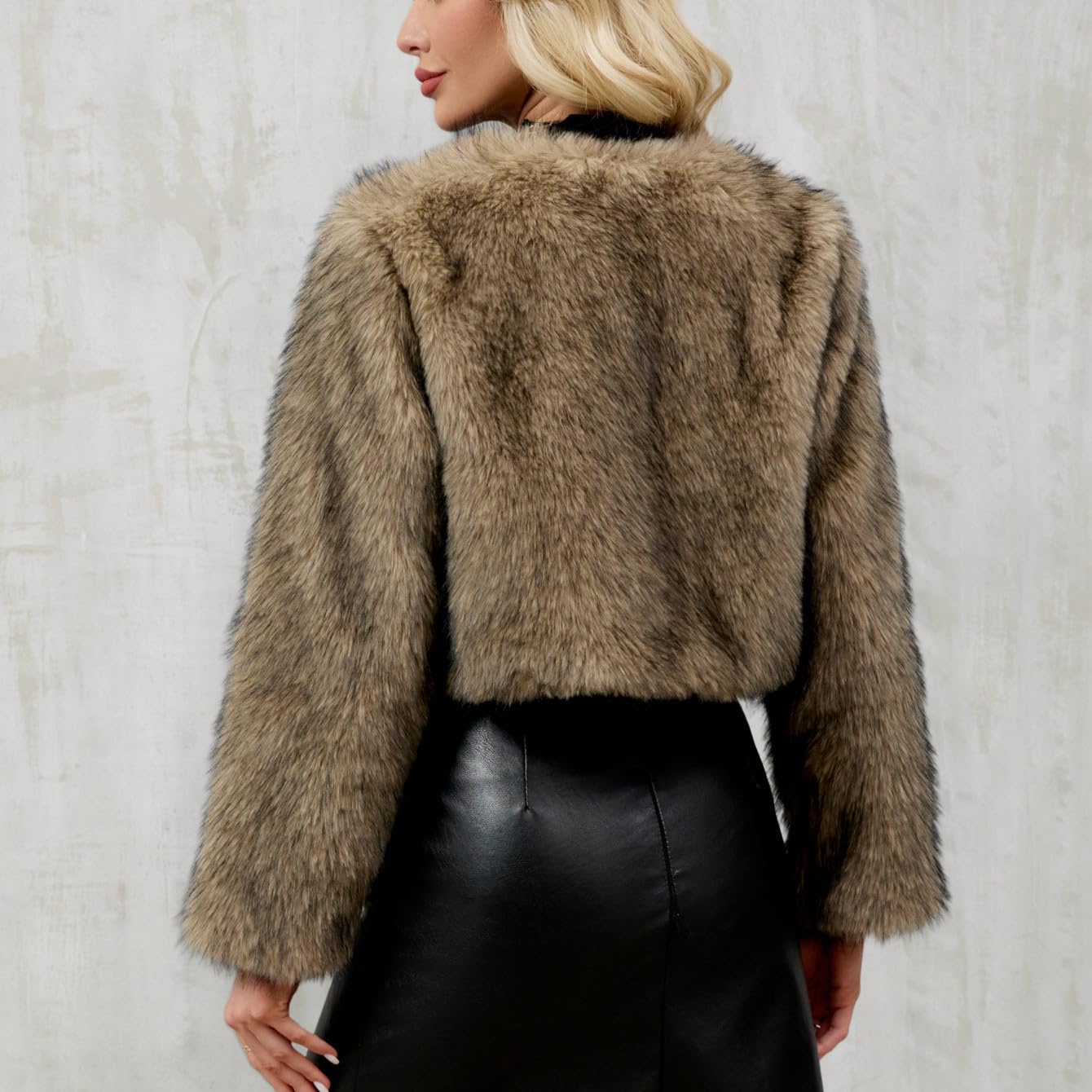 Chaqueta de Piel Sintética,Abrigo Corto Esponjoso para Mujer Ropa de Abrigo Elegante y de Lujo Elegante Cardigan de Manga Larga Cálido Cazadora de Moda para Salir Cómoda Chaqueta Mullido de Invierno