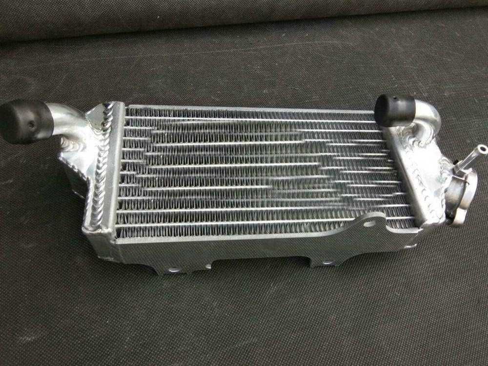 Pasuje do Kawa-saki KX80 KX100 KX 80/100 1991-1997 1992 1993 1994 grzejnik aluminiowy