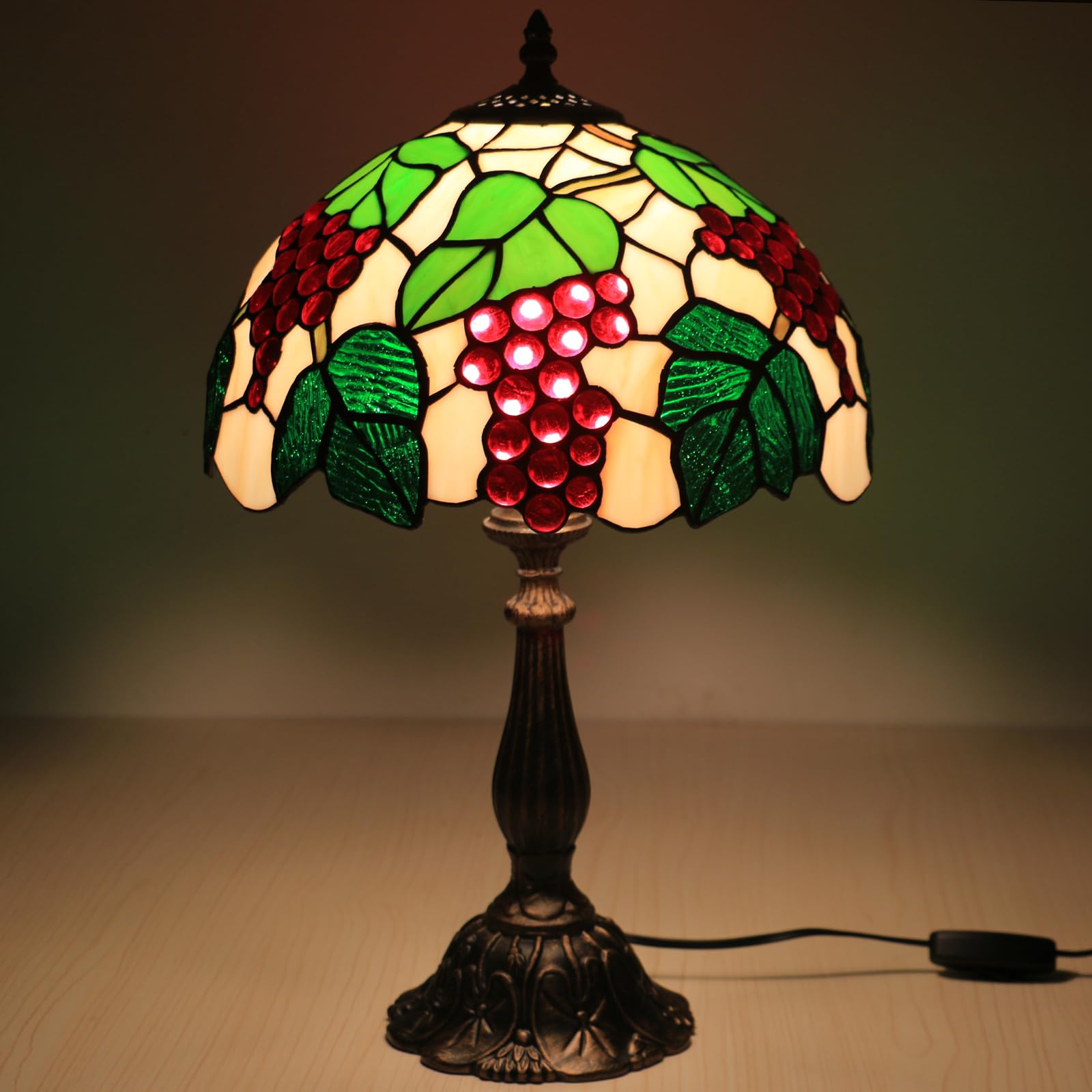Tiffany Tischlampe, 12 Zoll Retro Lampe, Vintage Nachttischlampe, Deko Tischleuchte, Handcraft Bunte Glas Lampenschirm, Traube Muster, Mit E27 LED Glühbirne, für Schlafzimmer Wohnzimmer Büro