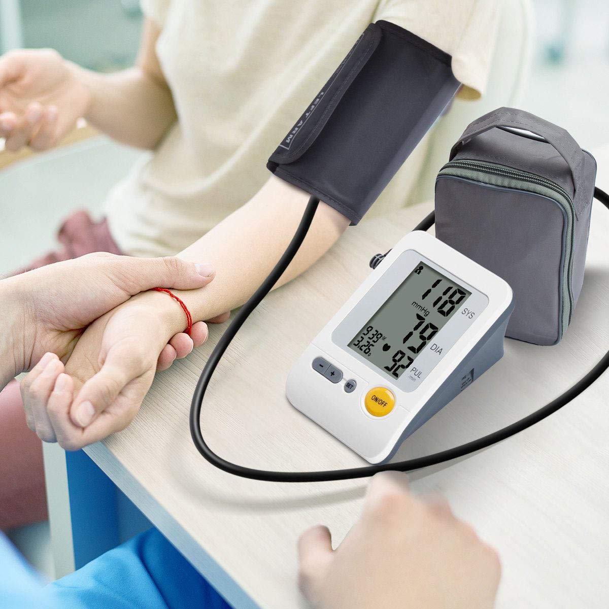 Monitor de presión Arterial del Brazo Superior - Monitor de presión Arterial Digital automático con Bolsa de Almacenamiento - Detector de latidos Irregulares e hipertensión