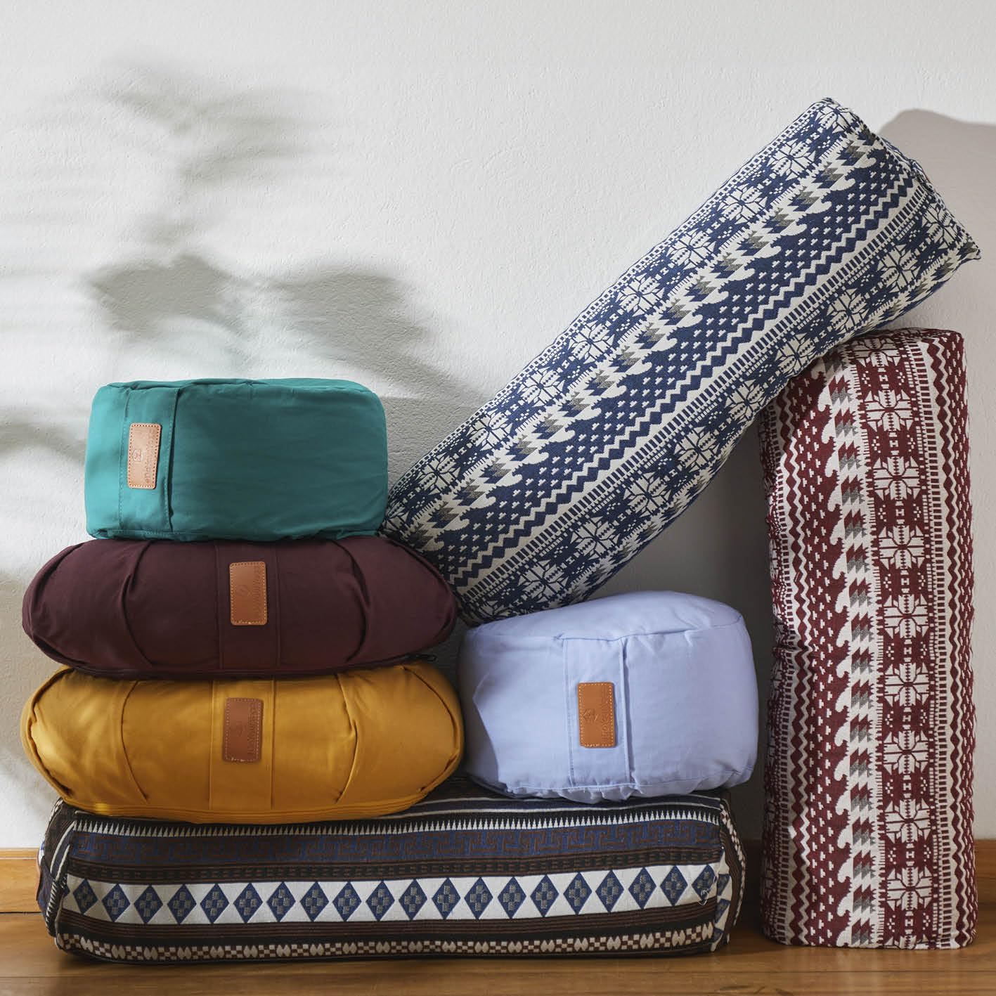 #DoYourYoga Yogabolster Rectangular Paravati con Cáscaras de Trigo Sarraceno o Espelta Orgánica - Cojín de Meditación, Yin Yoga & Pilates - Funda Lavable de Algodón 100% - 67 x 13 cm