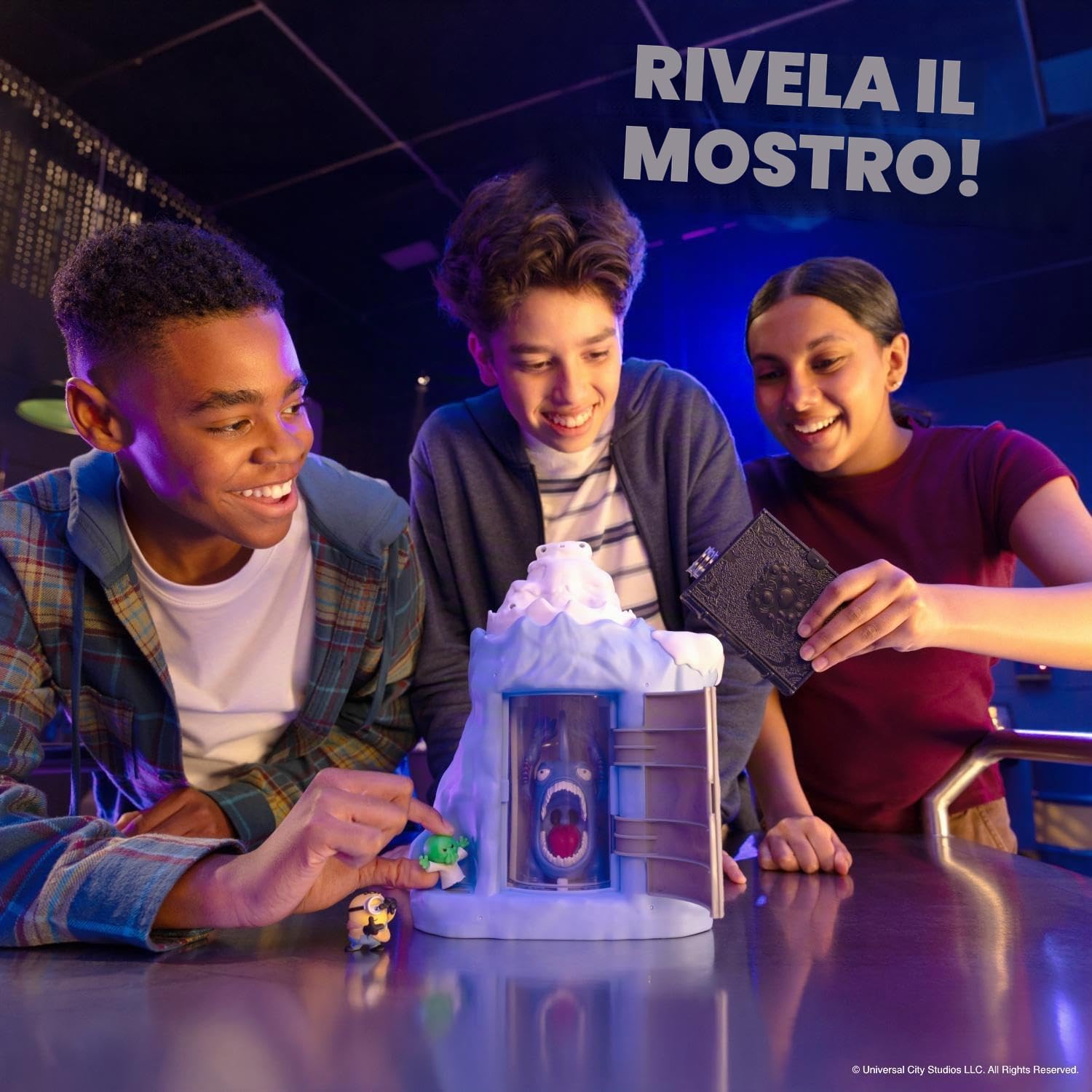 MINIONS Illumination Monster - Set da gioco alla ricerca dei mostri con Goomi, rivela il misterioso mostro con l'aiuto del libro magico