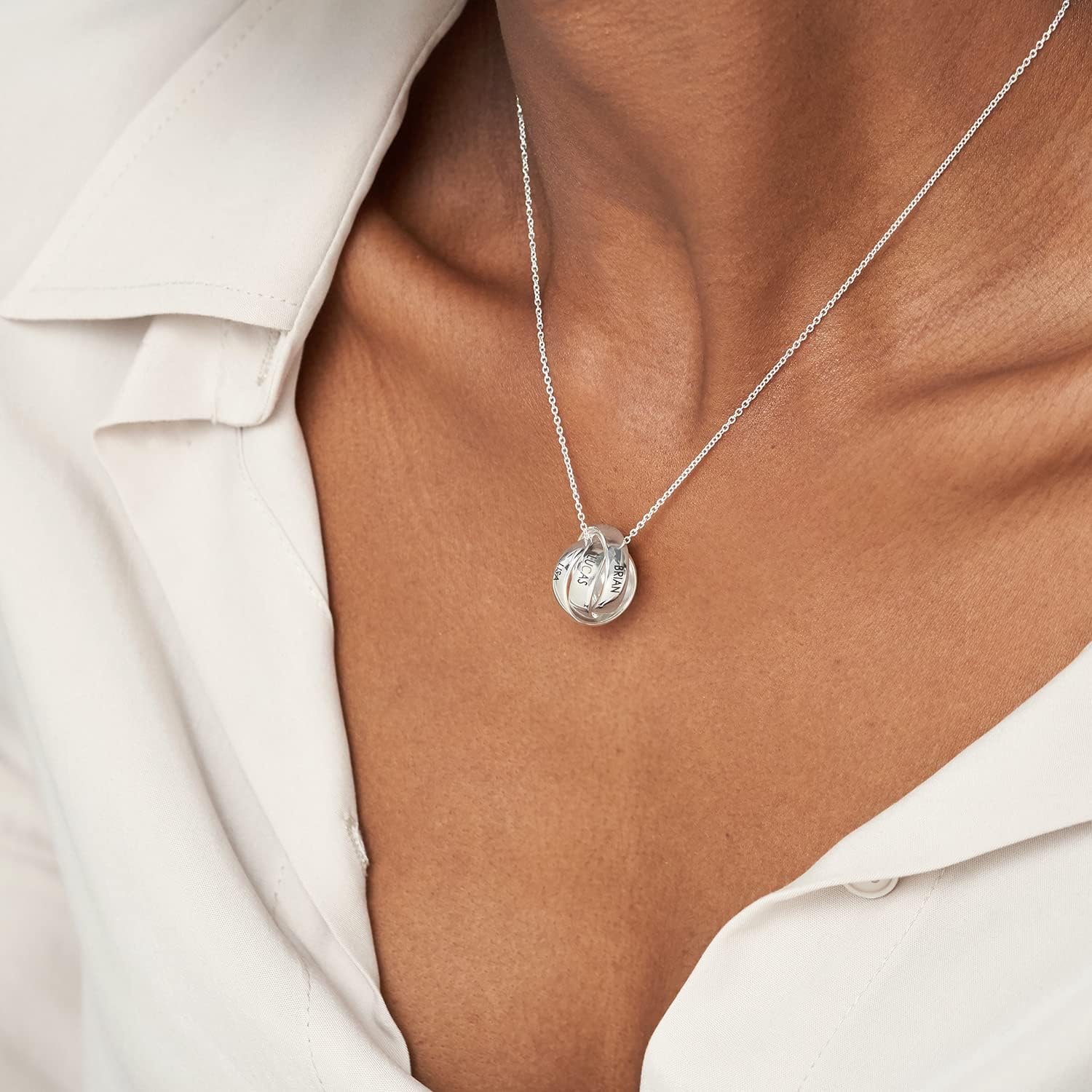 MYKA - Personalized Interlocking Russian Ring - Trinity Necklace with Custom Inscription / Three Rings / With or Without Diamond / Sterling Silver, Gold, Rose Gold / Gift for Her, Women For Mother's Day, Birthday