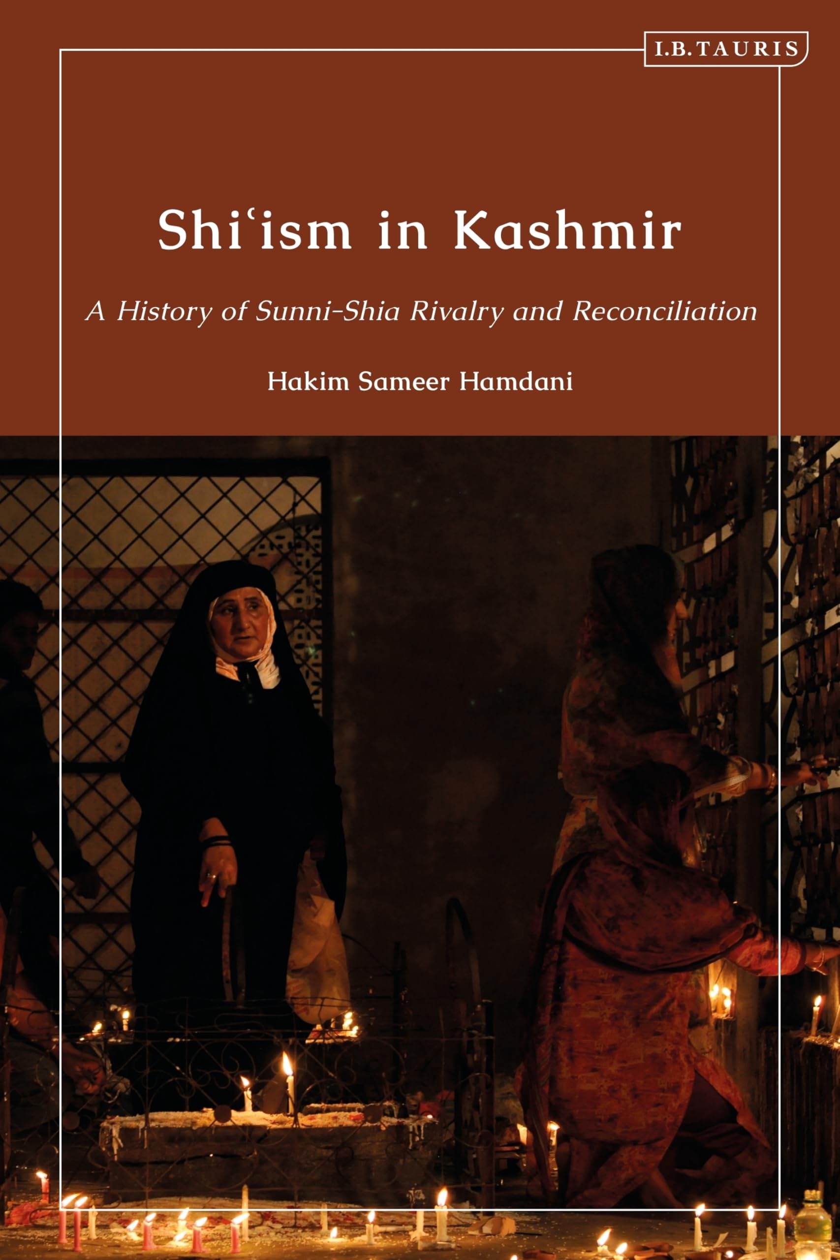 Buy Shi’ism in Kashmir: A History of Sunni-shia Rivalry and Reconciliation (Islamic South Asia) — BookShops.in