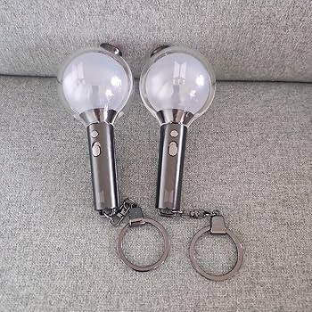 Amazon.co.jp: アミボム キーホルダー 2個セット E : ファッション