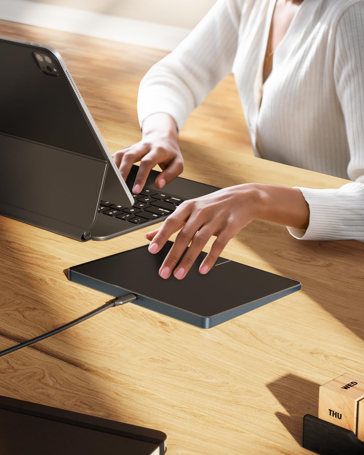 ProtoArc T1-A Touchpad para Mac: Trackpad Ratón Recargable, USB Conexión por Cable, Superficie Multi-Touch, para MacBook Air/MacBook Pro/iMac/Mac Mini