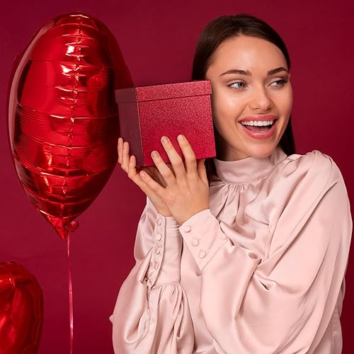 Vista 7 de UNIQOOO Juego de 5 cajas de regalo de Navidad con purpurina roja con tapa, tamaño surtido, cajas cuadradas anidadas de recuerdo de boda, caja