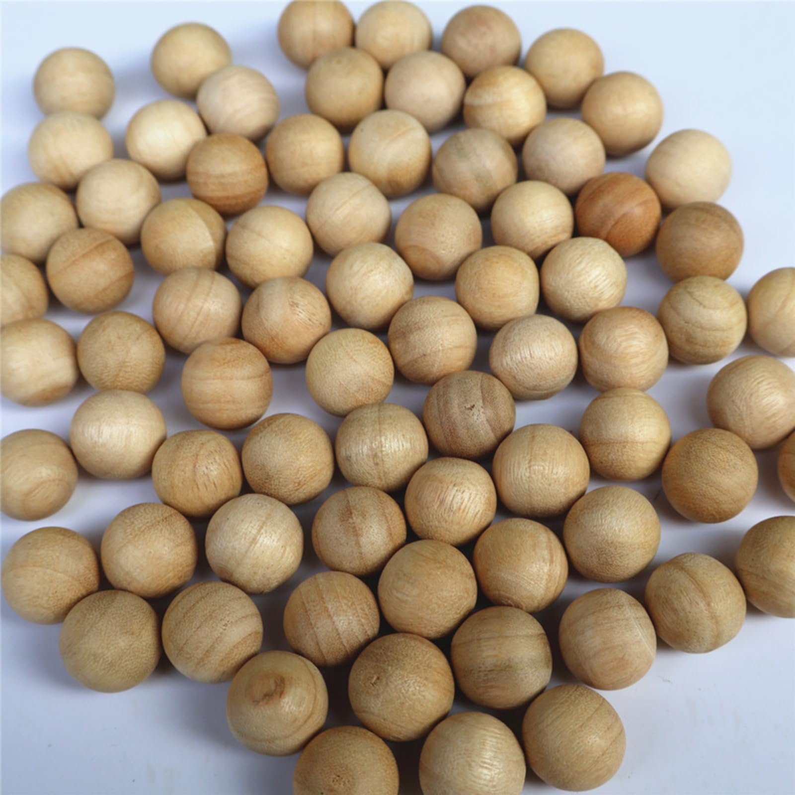 50 Bolas de Cedro Antipolillas, Antipolillas Naturales para Armario