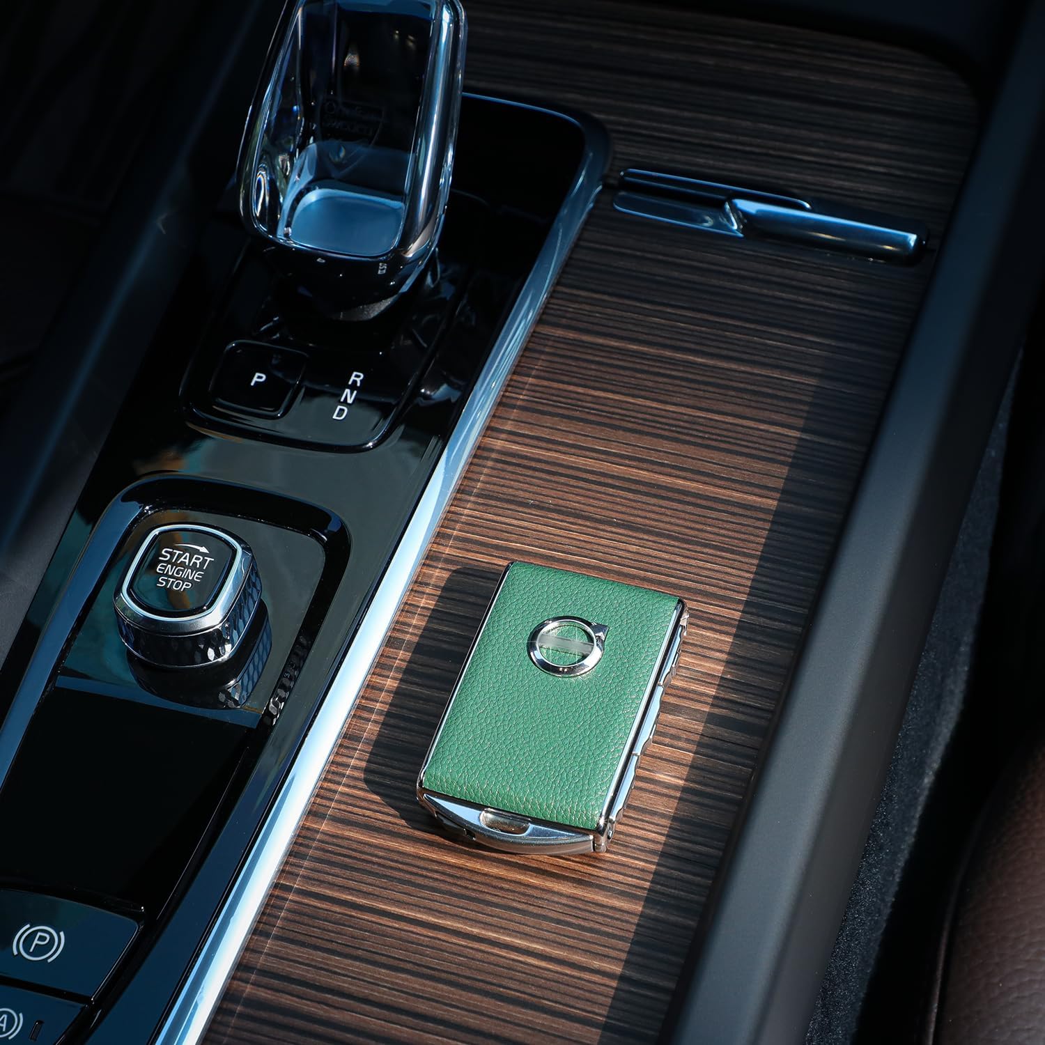 Car Key Fob Cover for XC90, XC60, XC40, S60, S90, V90, Zinc Alloy Frame Leather Surface