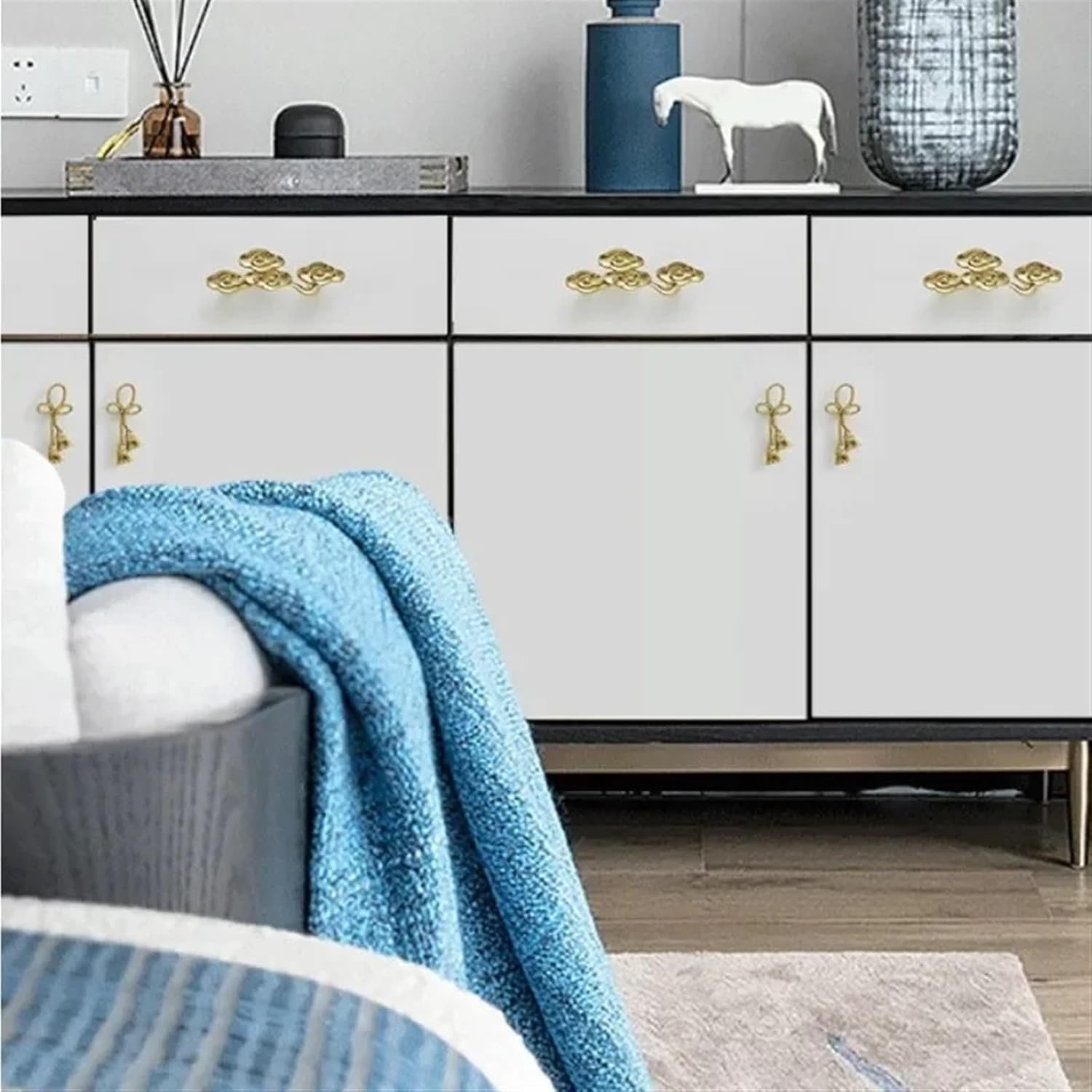 Solid Brass Wardrobe Door Handle Nordic Luxury Drawer Creative Golden Single Hole Kitchen Cabinet Handles Furniture Hardware 1Pcs (Color : Brass-16 Large)