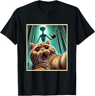 Cat Selfie With Alien Funny Cat And Alien UFO Men Women Kids T-Shirt