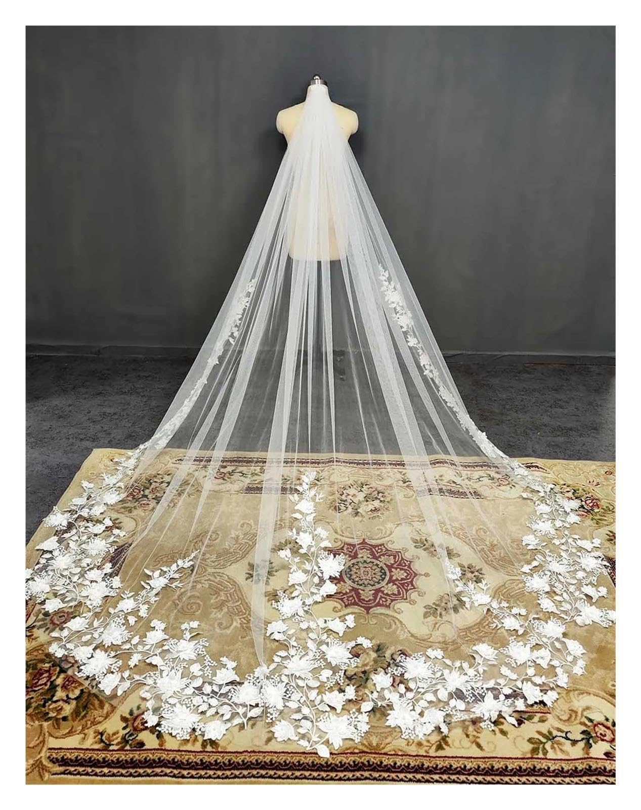 Veli da sposa con fiori 3D rintocchi di buona qualità