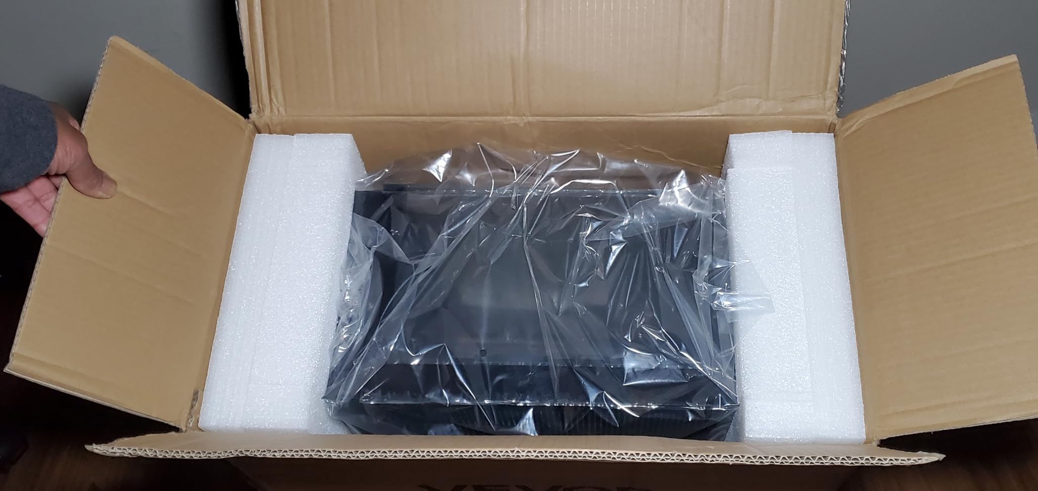 https://m.media-amazon.com/images/I/71wGMbpqNzL.jpg
