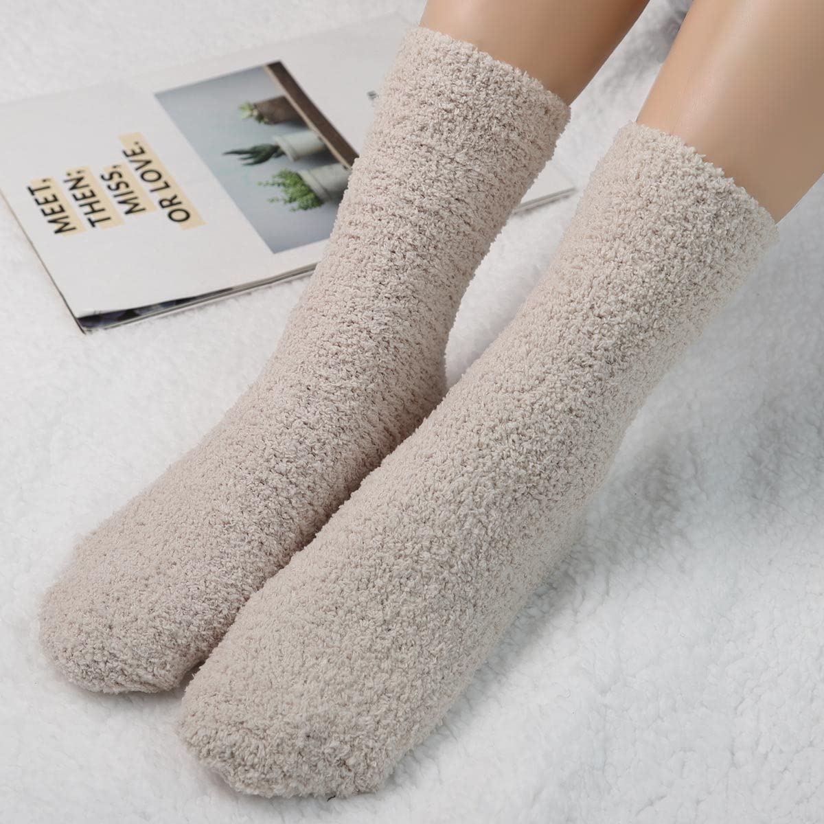 HIALTODAY 5/6 pares de calcetines suaves para mujer, calcetines de cama mullidos de forro polar coral, calcetines gruesos de felpa cálidos, suaves y cómodos en invierno, Mezcla, Talla única