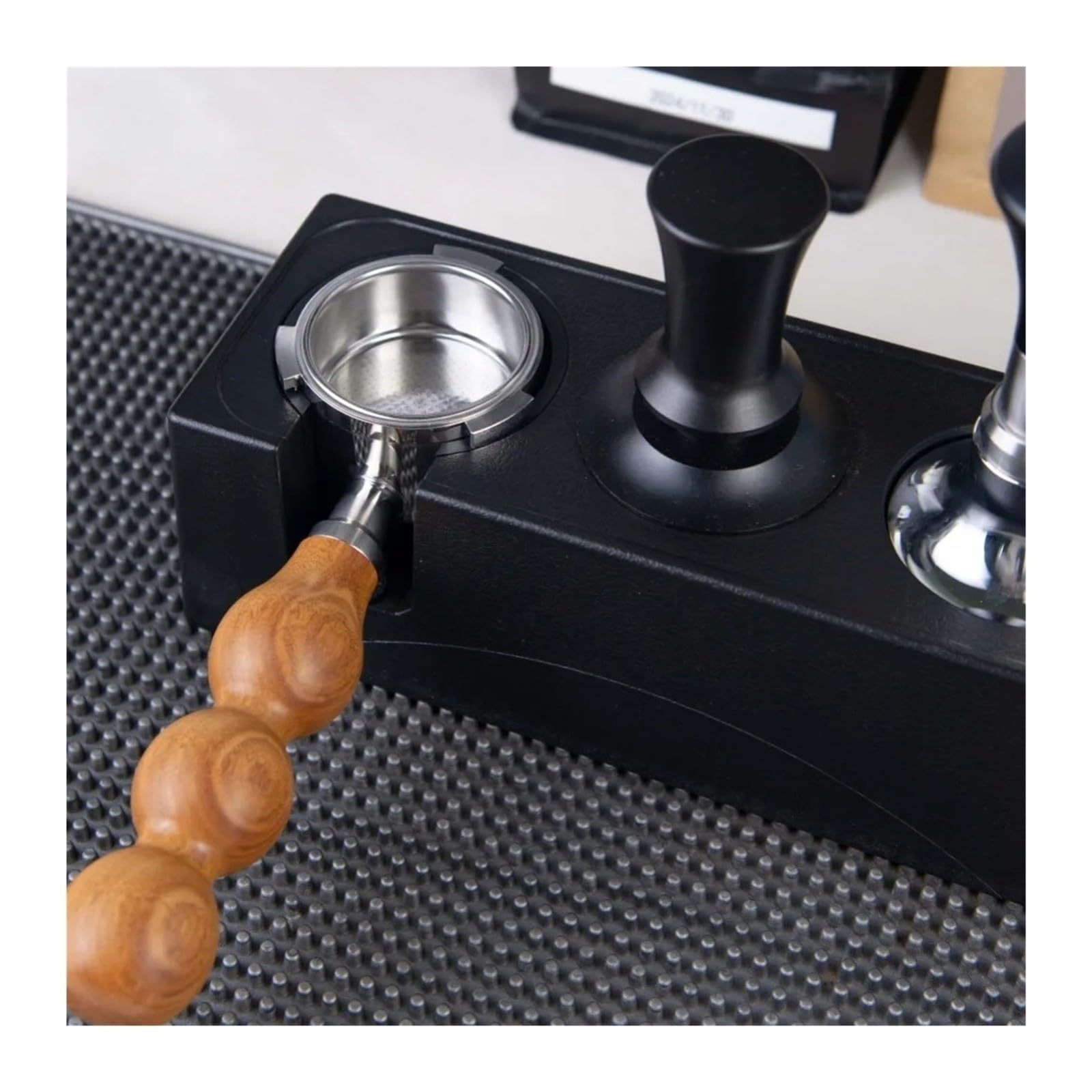 Portafiltro De Café Sin Fondo,Compatible Con Delonghi EC680 / 685 51mm | 3 Orejas Accesorios De Filtro De Mango De Cafetera Espresso A Prueba De Fugas Antideslizante(Black wood)
