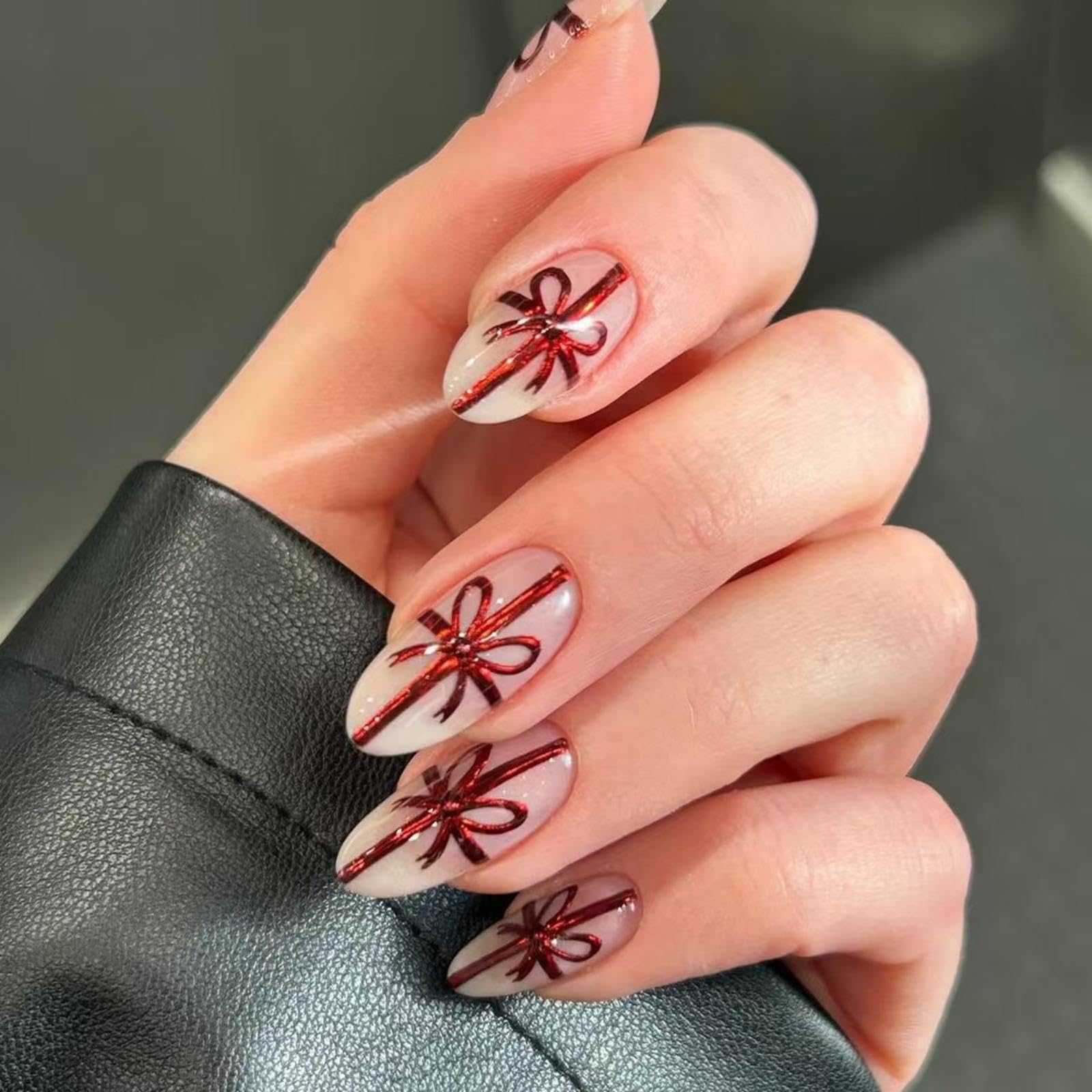 christmas press on nails short almond fake nails red bowknot glossy false nails with design nude glue on nails artificial acrylic rhinestone stick on nails for women christmas nail decoration 24pcs