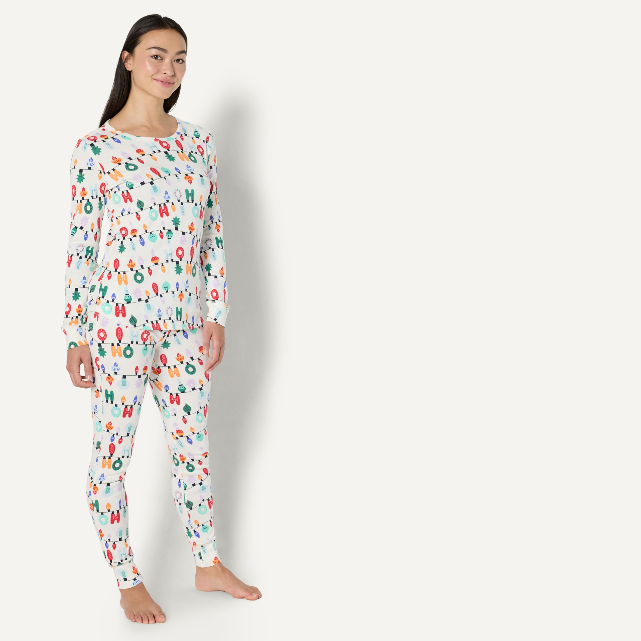 Amazon Essentials Completi Coordinati di Pigiami Natalizi per La Famiglia