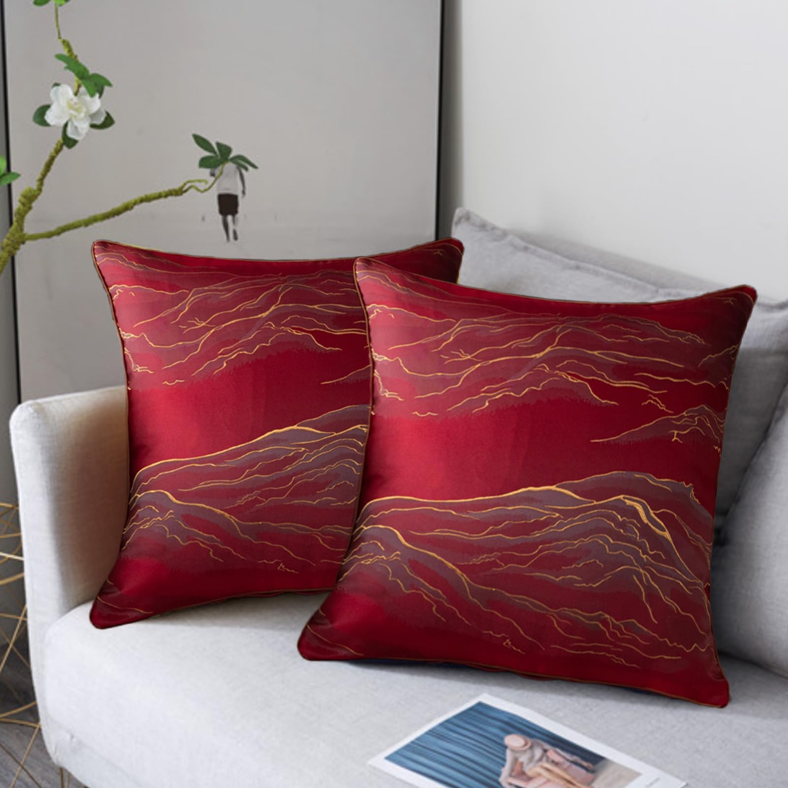 Traziewell Red Cushion Covers Set of 2 Decorative Throw Pillow Cover Gold Stamping Decorative Pillow Cases for Couch Bedroom Sofa Car Home Living Room Decor 518