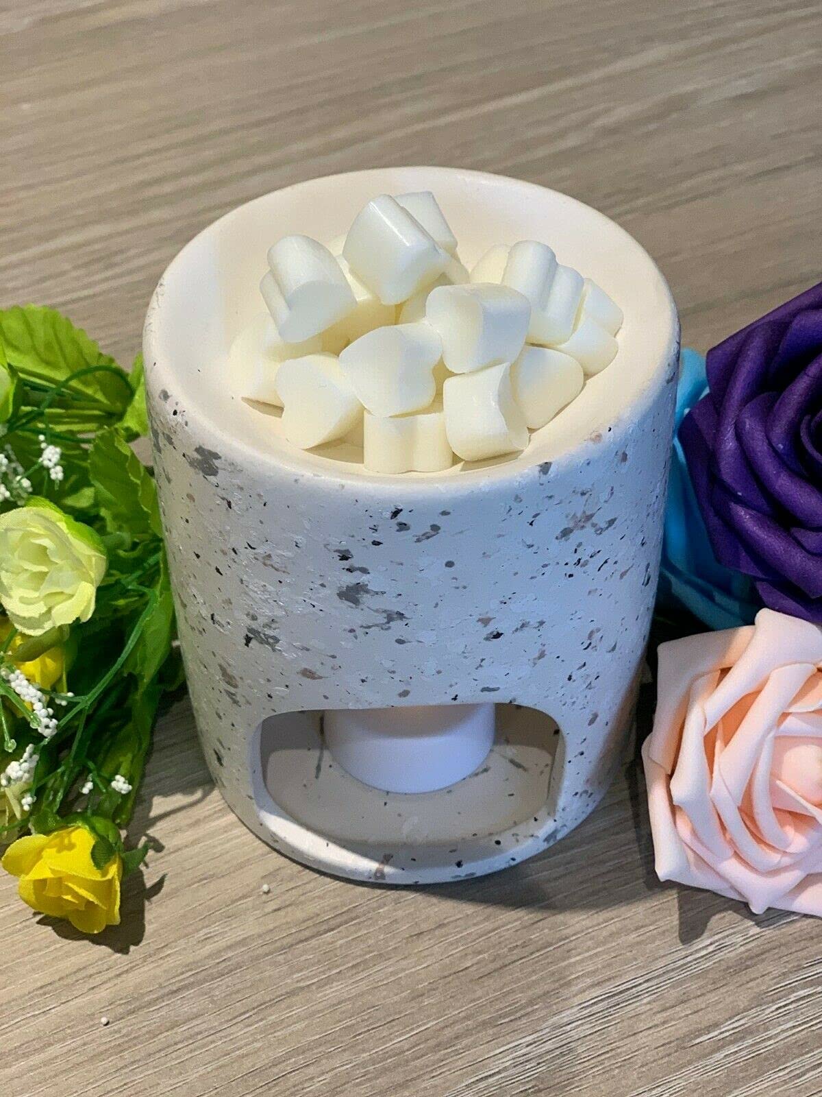 HoitoDeals Clean Cotton Fragrances Wax Melts Highly Scented Mini Hearts Soy Wax For Home Decor Novelty Item (50Pcs)