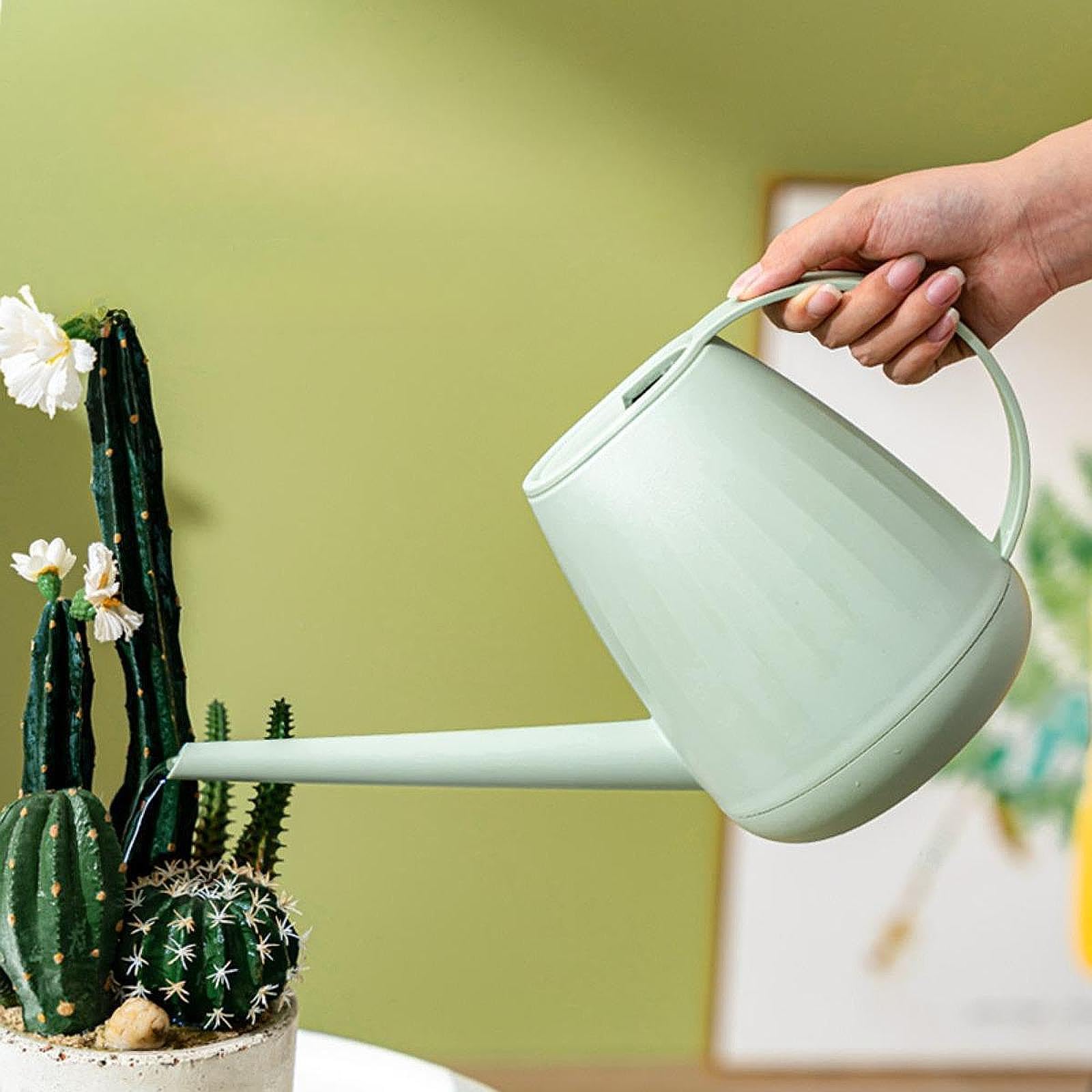 Arrosoir de 2 L, Arrosoir Jardin, Arrosoir Plante Interieur,Outils de Jardinage pour Arosoires D'intérieur, Arrosoir Léger avec Bec Long, pour Fleurs de Jardin, Les Plantes Succulentes, Vert