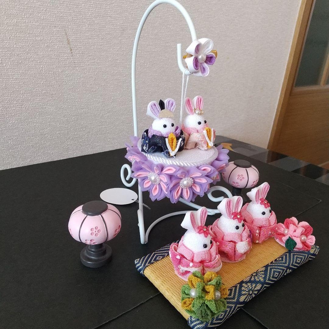 つまみ細工 小さな吊るし雛 雛飾りセット スタンド付き ピンク紫