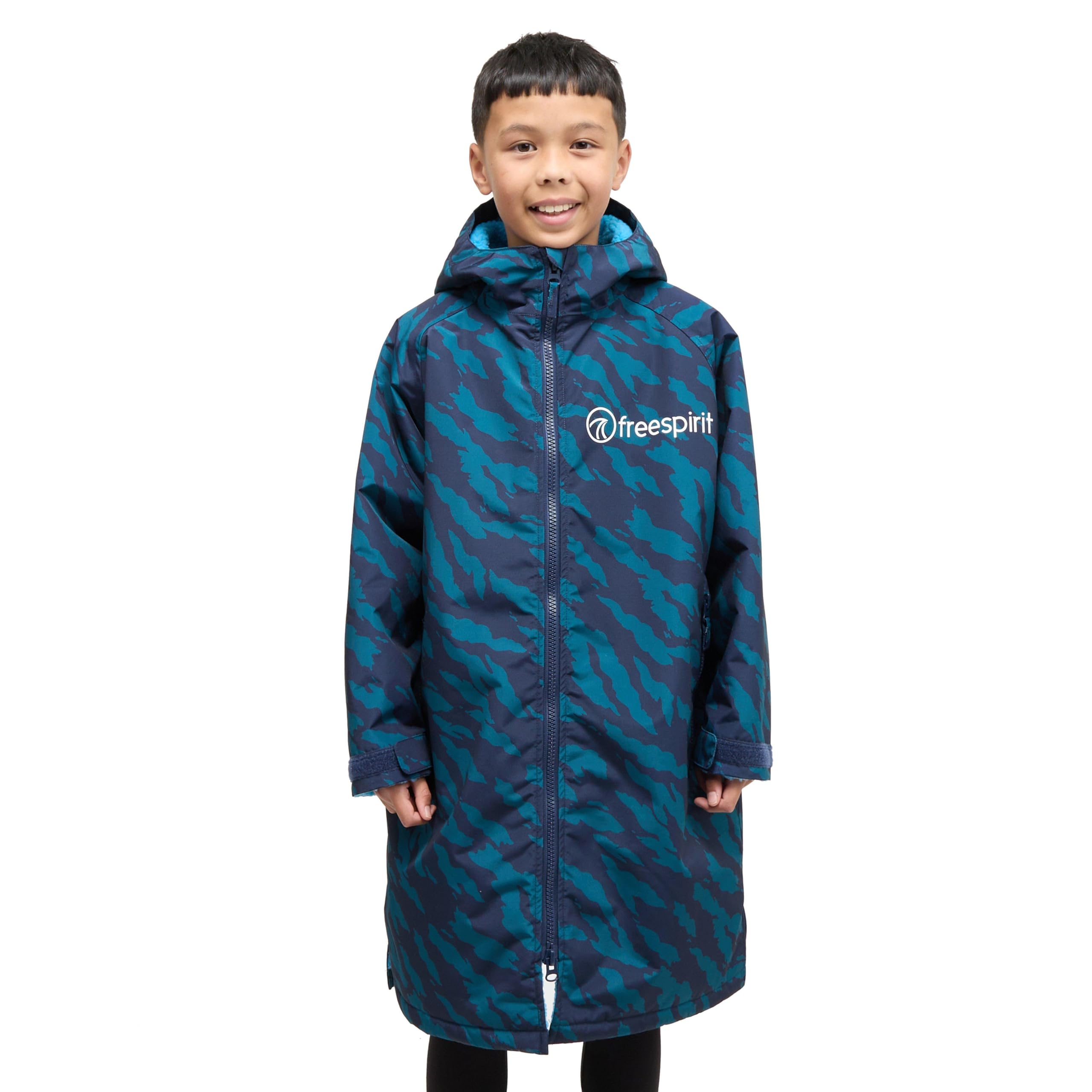 Freespirit Blue Camo Kids' Aquarobe Pro With Hood, Deep-Pile Fleece Lining & 2 Zipped Pockets, Waterproof, Long-Length & Oversized Drying Robe (Uk, Age, 6 Years, 7 Years, Regular, )