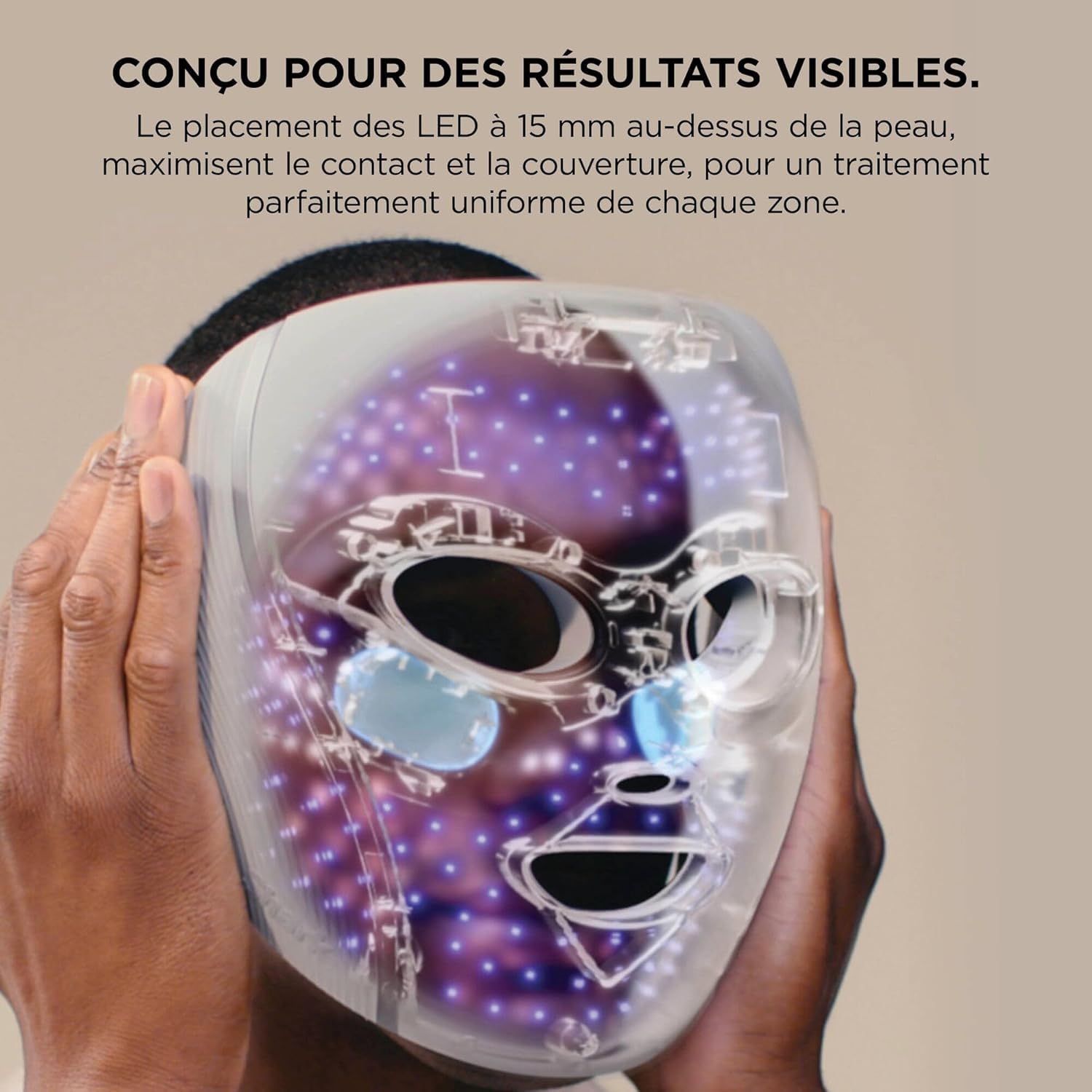 Shark Cryoglow x L'Oréal Paris – Routine de soin du visage - Masque LED avec technologie de refroidissement du contour des yeux + Coffret Revitalift Clinical Vitamine C (nettoyant, sérum, soin)