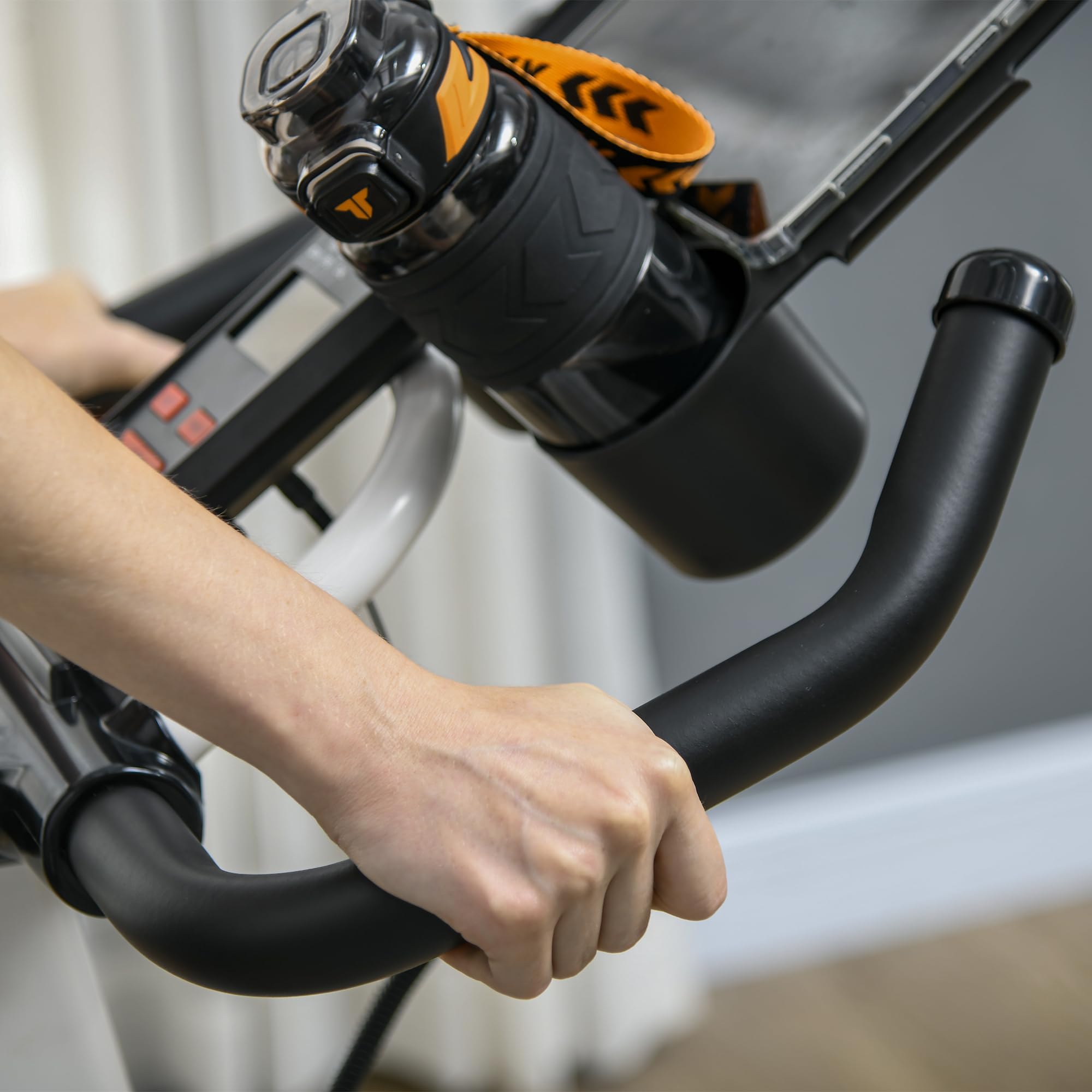 HOMCOM Heimtrainer Leiser Fahrrad Hometrainer Fahrrad mit LCD-Display, verstellbarem Sitz, Rollen, Indoor Fitnessbike mit Becherhalter für Zuhause, Stahl, weiß