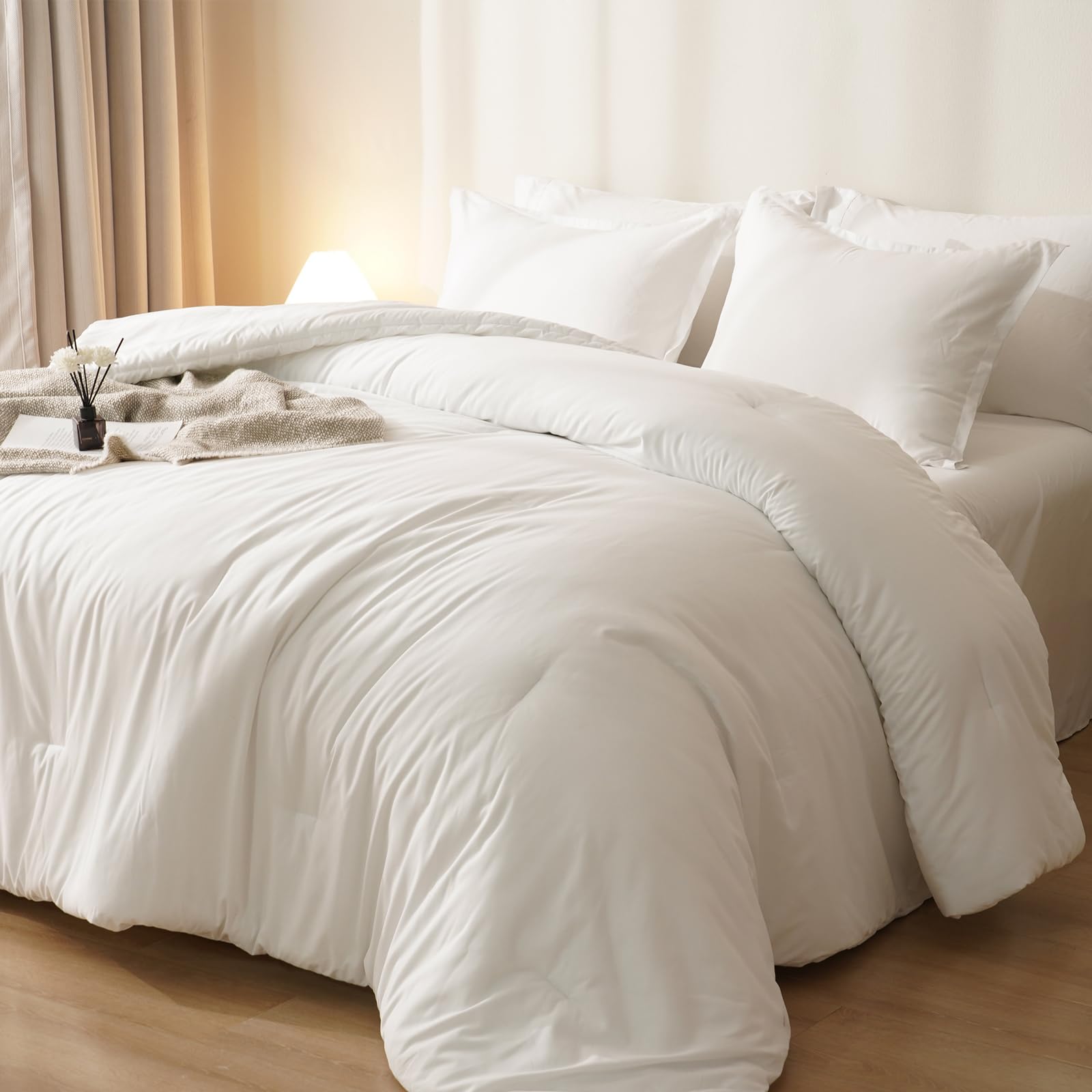 PHF King Comforter Set, 3 Pieces Soft Lightweight Bedding Comforters & Sets for All Seasons, Bedding Set with Comforter and 2 Pillow Shams, White