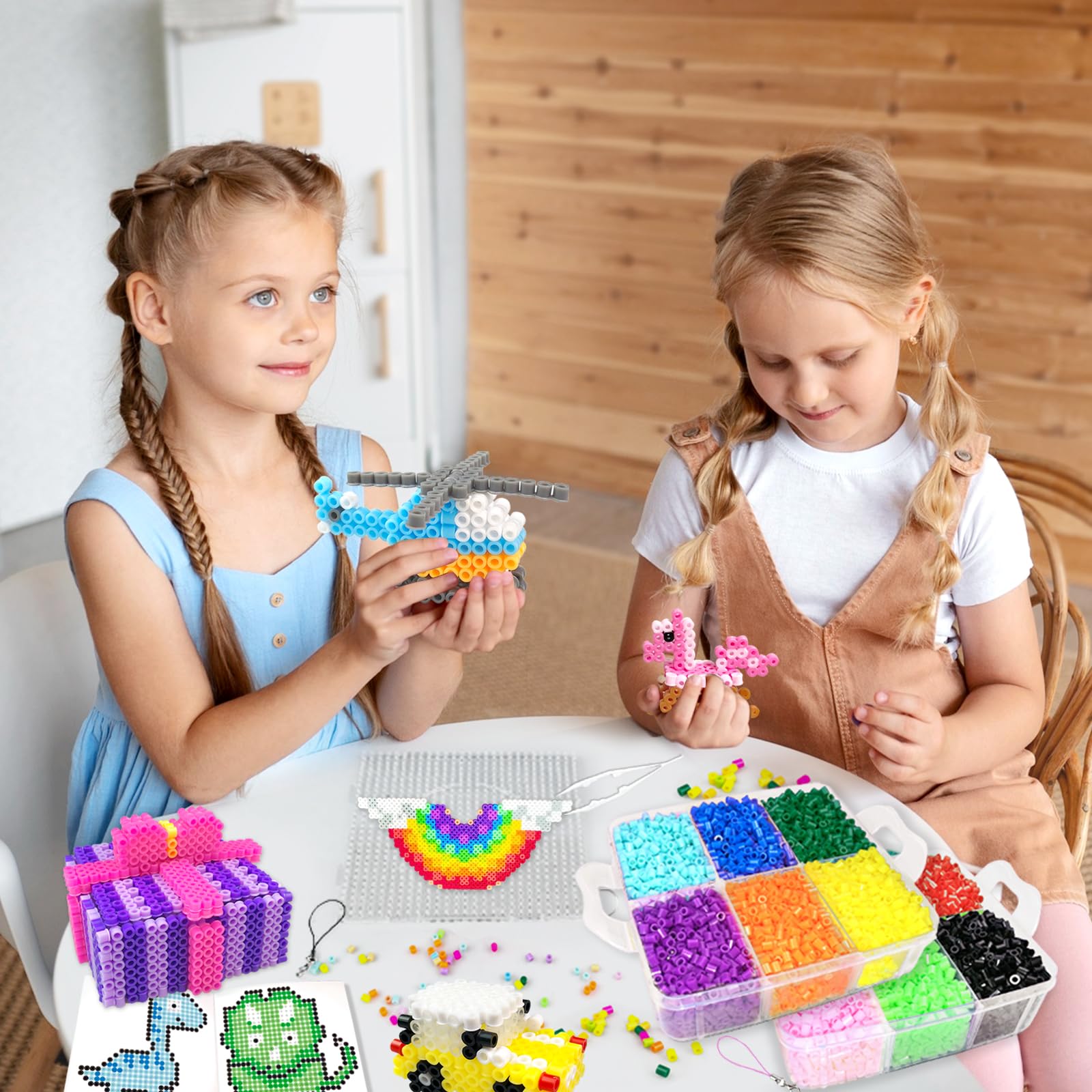 Cuentas Para Planchar, 11000 Piezas 5MM Abalorios Fusibles de 20 Colores Set con Caja de Almacenamiento, Guía del Usuario, Diseño DIY de Joyas.Kit Manualidades Niños, Regalo Navidad y Cumpleaños