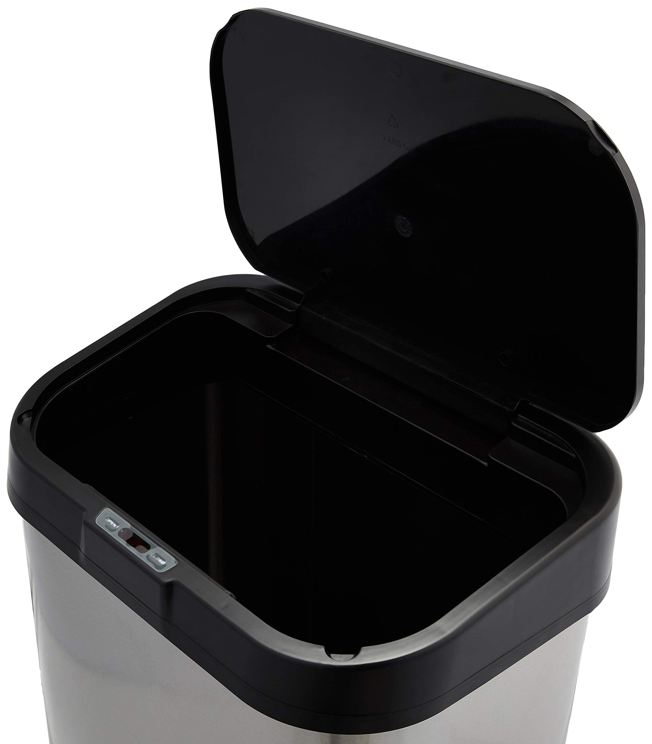 Amazon Basics Pattumiera in acciaio inox, automatica, Rettangolare, da 60 litri, Argento, Nero