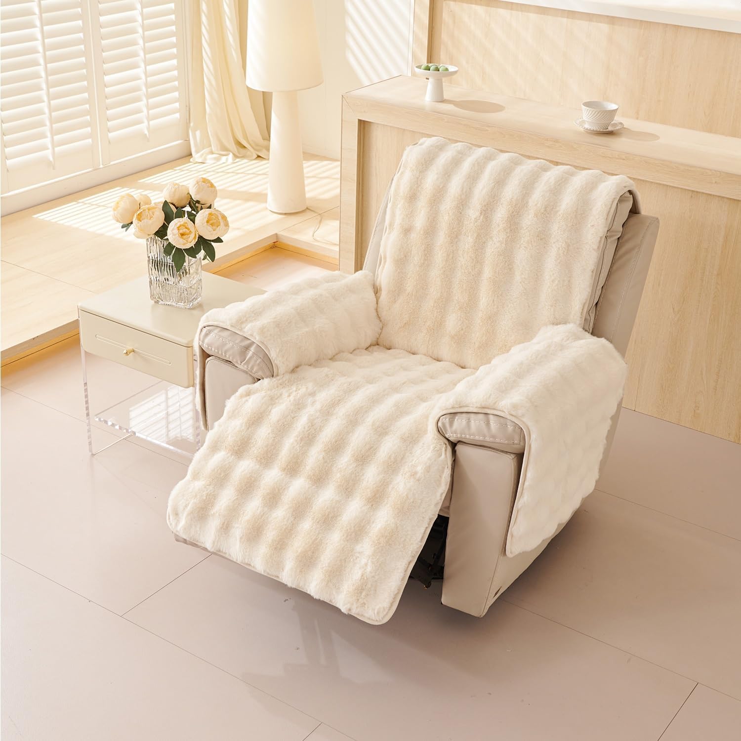 Faux Fur Fluffy Recliner Chair Slipcover 1 Seat 23.6in Faux Rabbit Anti Slip Lazy Chair Recliner Cover Soft Fuzzy Rocking Chairs Cover Machine Washable Furniture Protector(Beige)