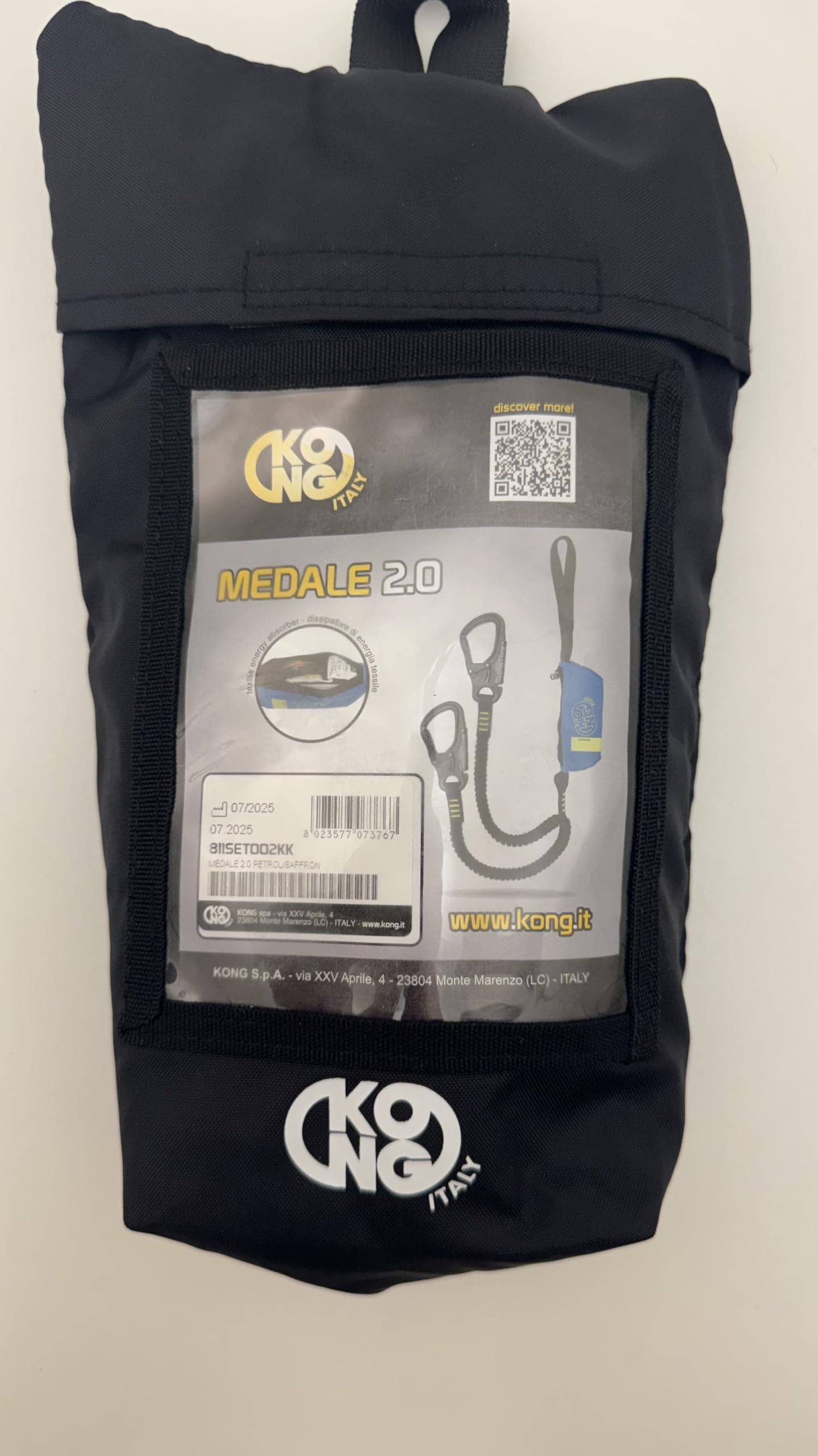 Kong. Medale. Set da Ferrata a Y con fettuccia elastica da 20 mm e connettori Tango a doppia leva di sicurezza.