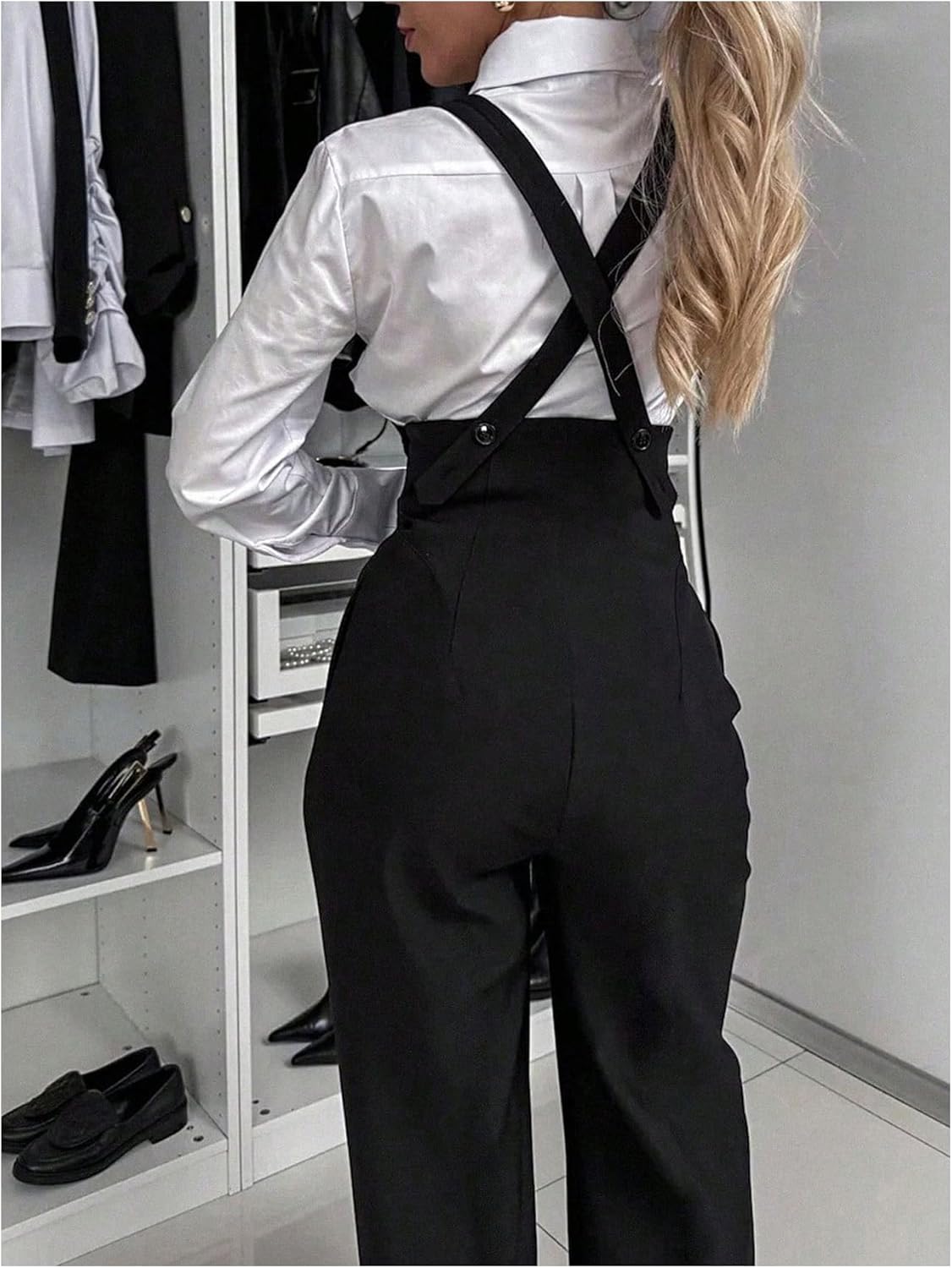 Floerns Women's Sleeveless Jumpsuit Wide Leg Suspender Pants Overalls with Pockets - Image 4