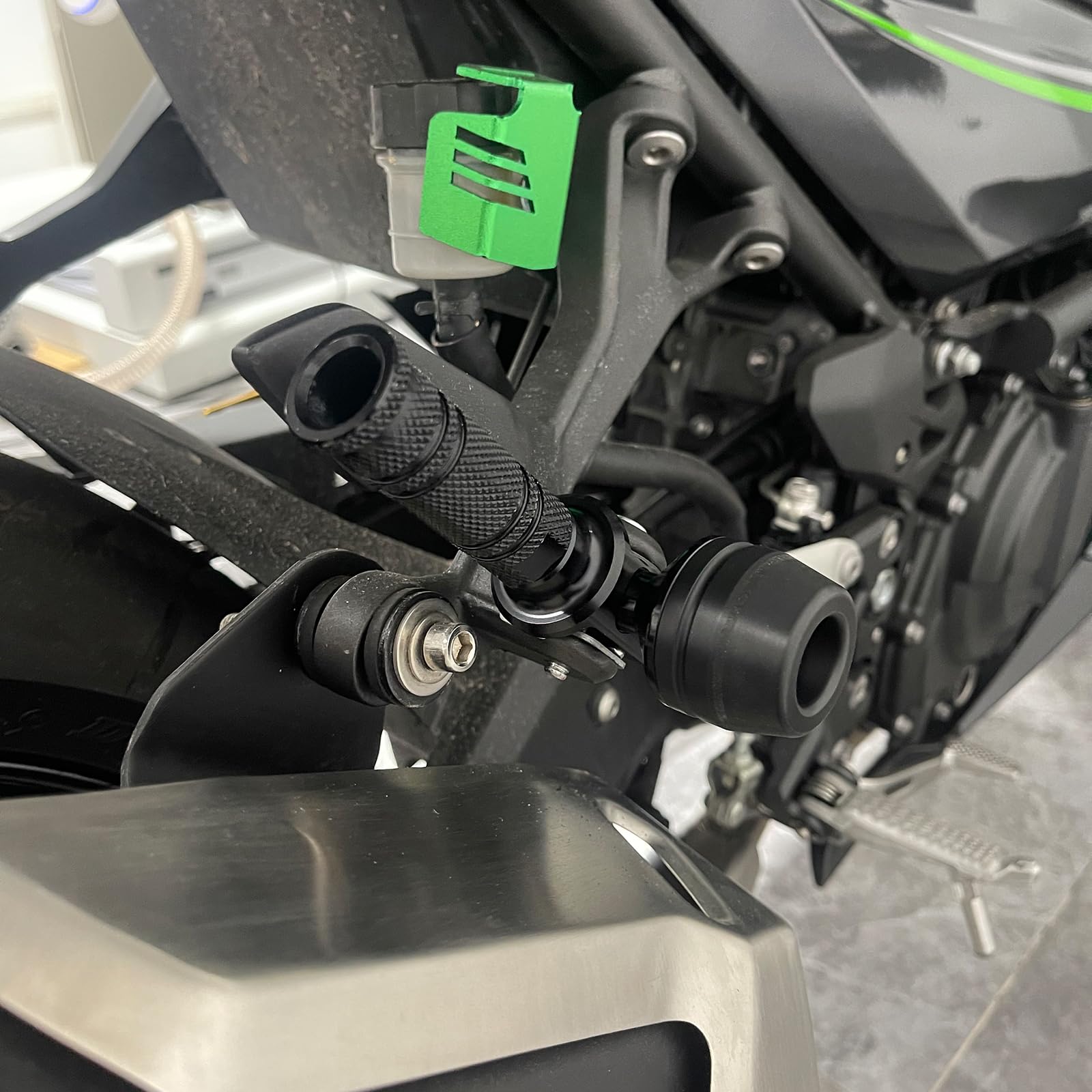 Amazon | バイク用リアタンデムステップ スライダー ニンジャ400 (18