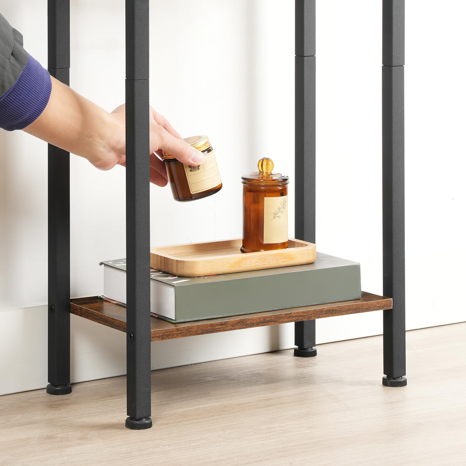 HOOBRO Console Haute et Étroite à 3 Niveaux de 40 cm, Étagère Ouverte, Étagère Réglable en Filet, Pieds Réglables, Anti-Basculement, pour Couloir, Salon, Canapé, Marron Rustique et Noir EBF41XG01