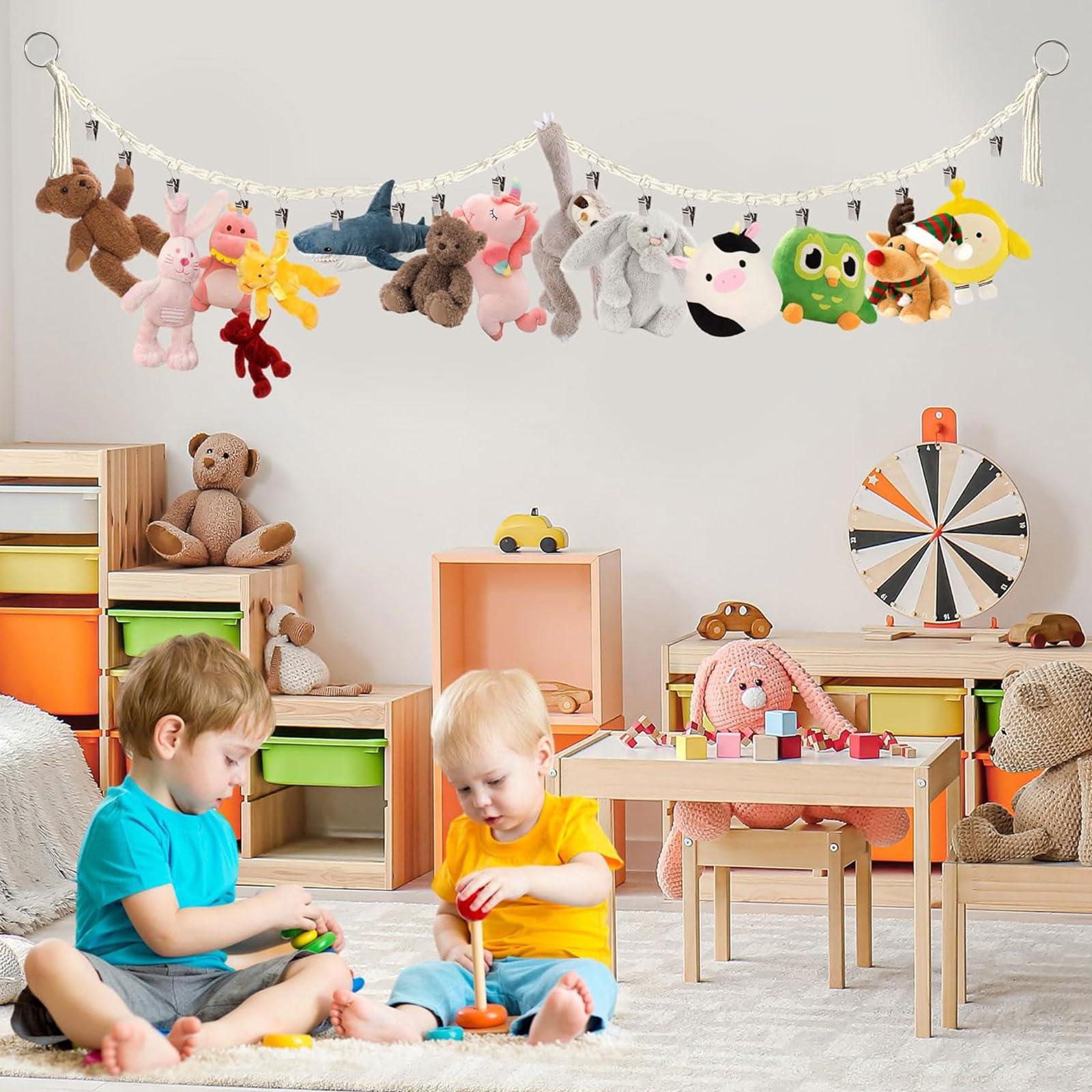 Mezrkuwr Soporte colgante para juguetes de peluche con 20 pinzas de metal, cadena organizadora de peluche, decoración para habitación infantil, para colgar sombreros, calcetines, tarjetas de Navidad