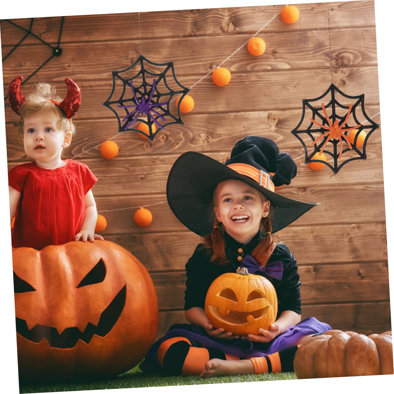 PRETYZOOM 48 Pezzi Halloween Netto Halloween Spider Artigianato 3D Glitter Spider Delicata Ragnatela Delicato Ragno Decorazione Accessorio Di Riutilizzabile Falso Ragno