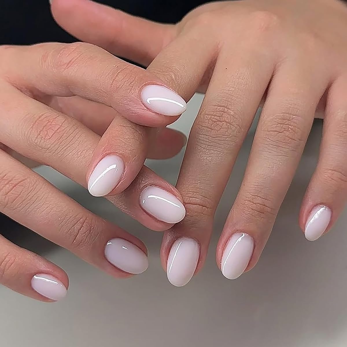 32Pcs Translucent Pink Press On Nails Short Oval Fake Nails Press Ons Nude Pink False Acrylic Nails Glossy Full Cover Glue On Nails For Women Manicure Decorations