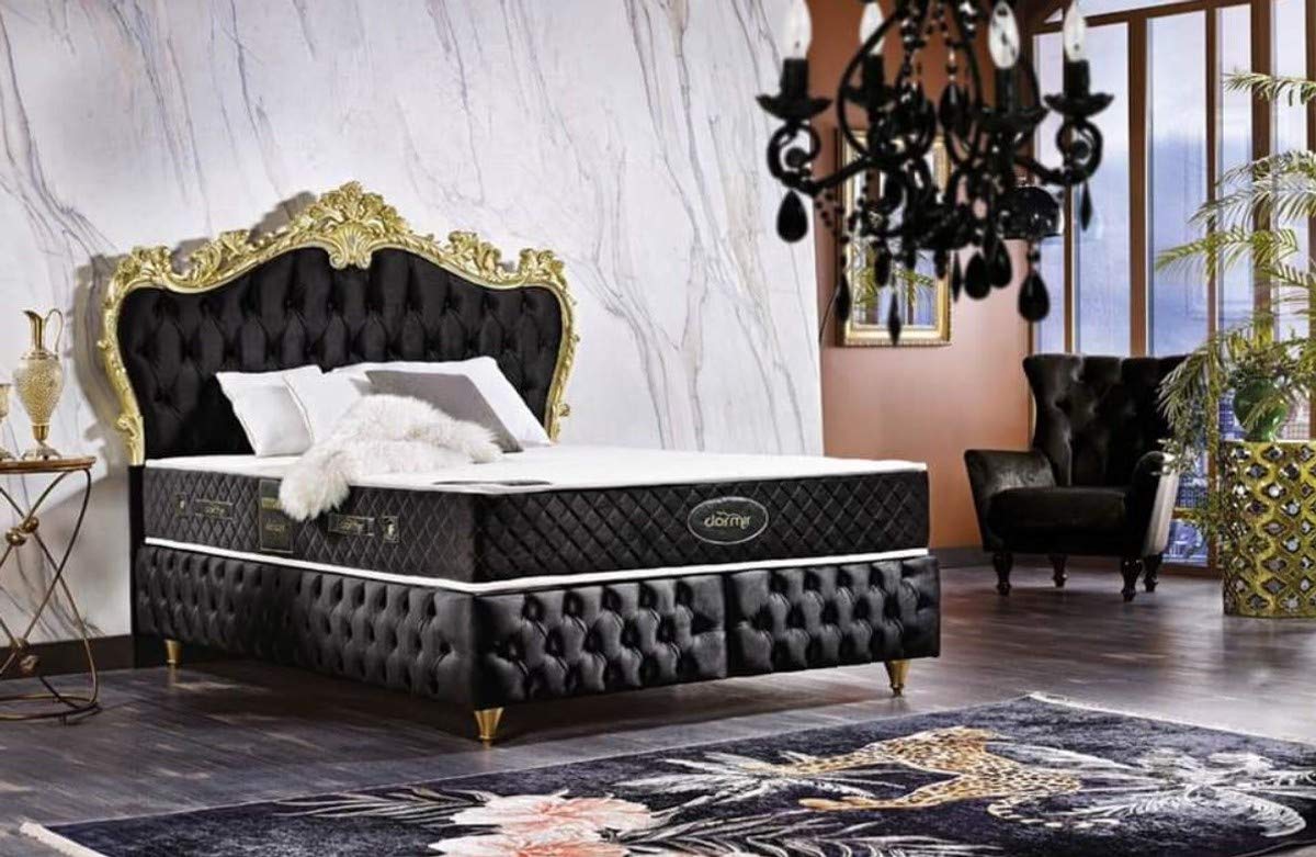 Casa Padrino Barock Doppelbett Schwarz/Gold - Prunkvolles Samt Bett mit Matratze - Komplett Set - Barock Schlafzimmer Möbel