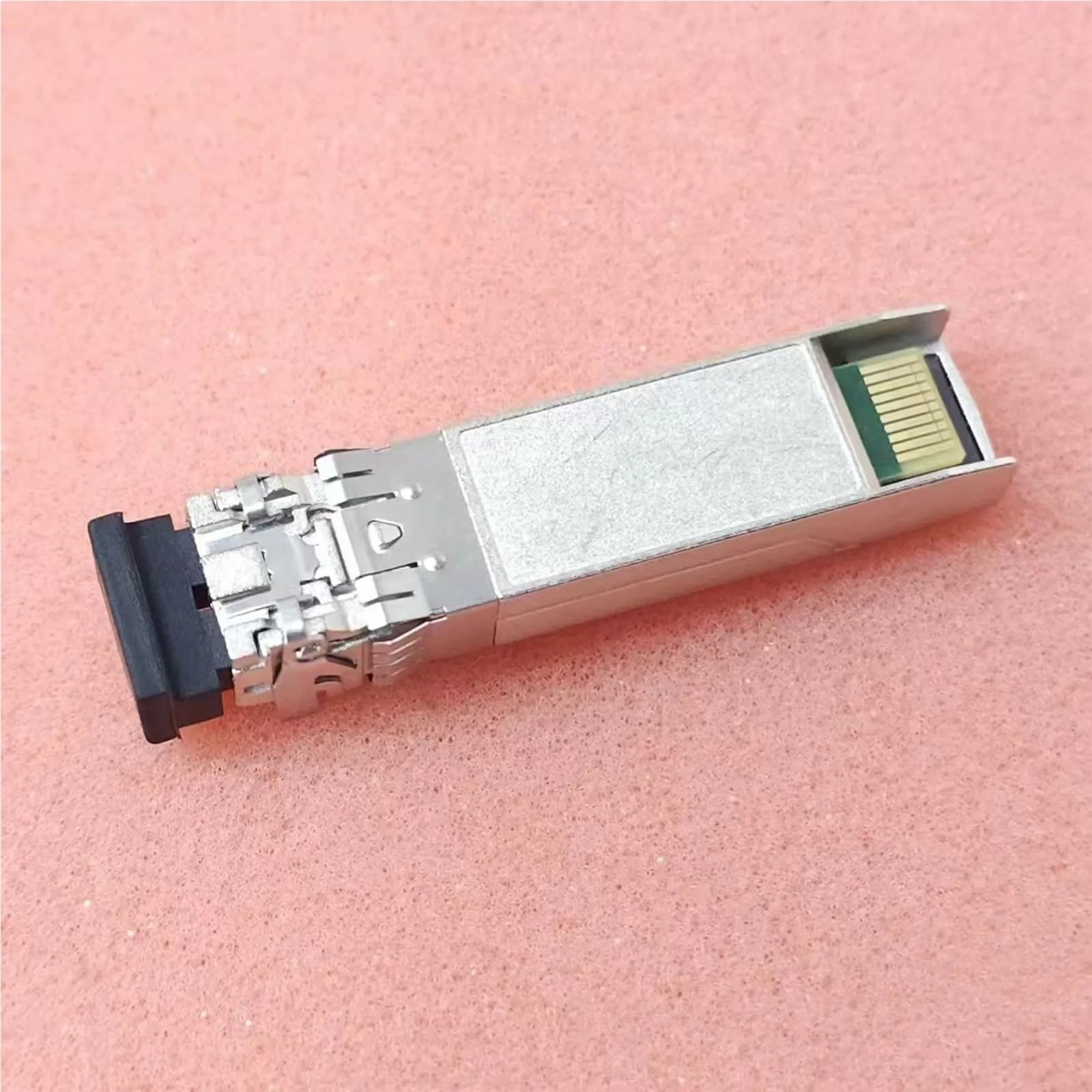 Émetteur-récepteur SFP Fibre Channel 16G AFBR-57F5MZ-QM 16 Go 850 nm avec port FC et canal HBA