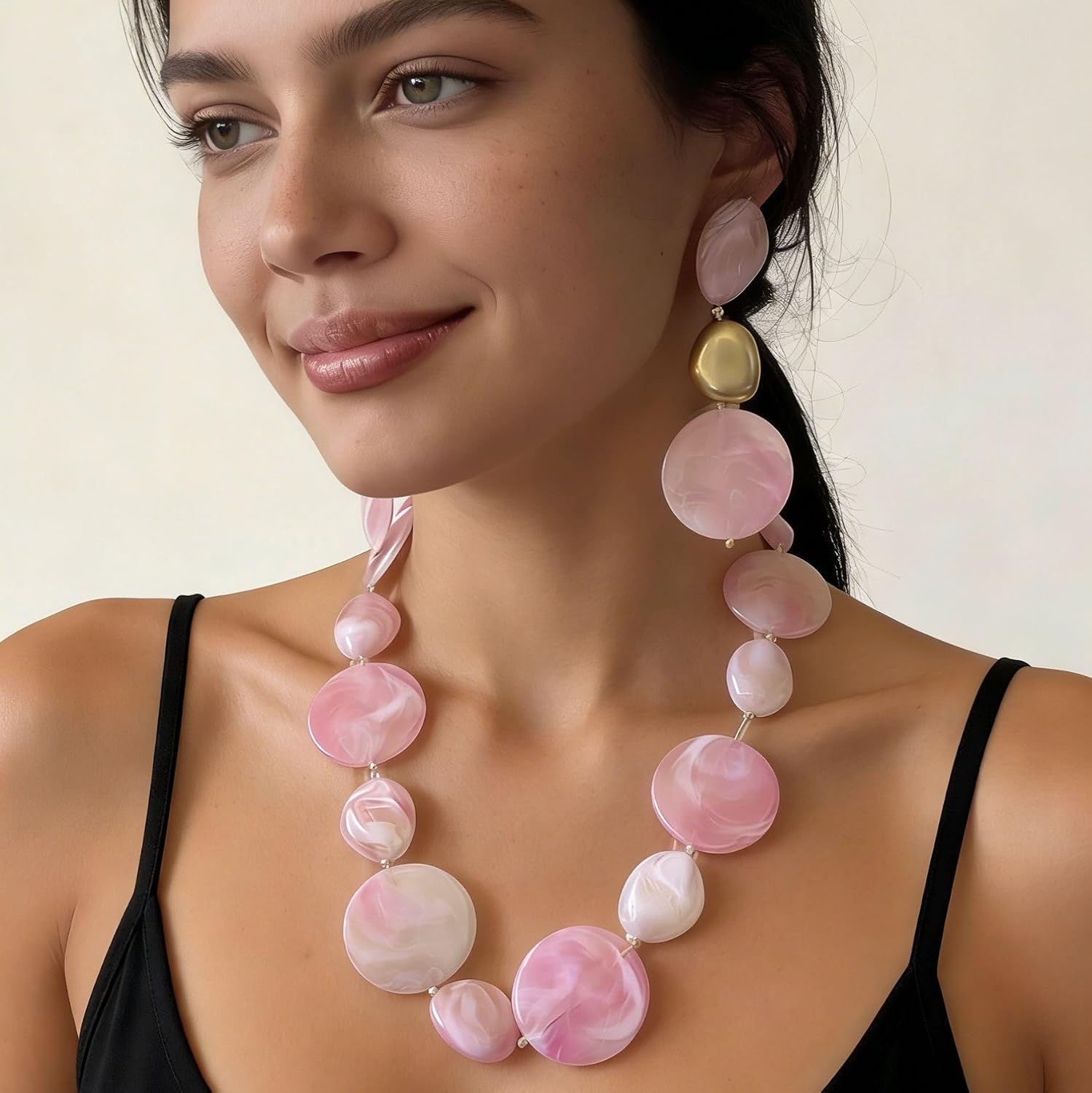 Chunky Acrylic Beaded Jewelry Set For Women, Boho Geometric Blue Resin Grain Gold Irregular Pebble Beads Necklace and Earrings Exaggerated Statement Summer Beach Jewelry Gift