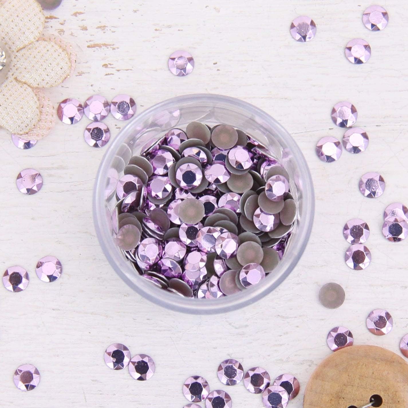 Hot Fix Rhinestuds Hot Fix Metallic Rhinestones 2.8mm Lt. Amethyst - 10SS - 10 gross Package - 1440 Rhinestuds