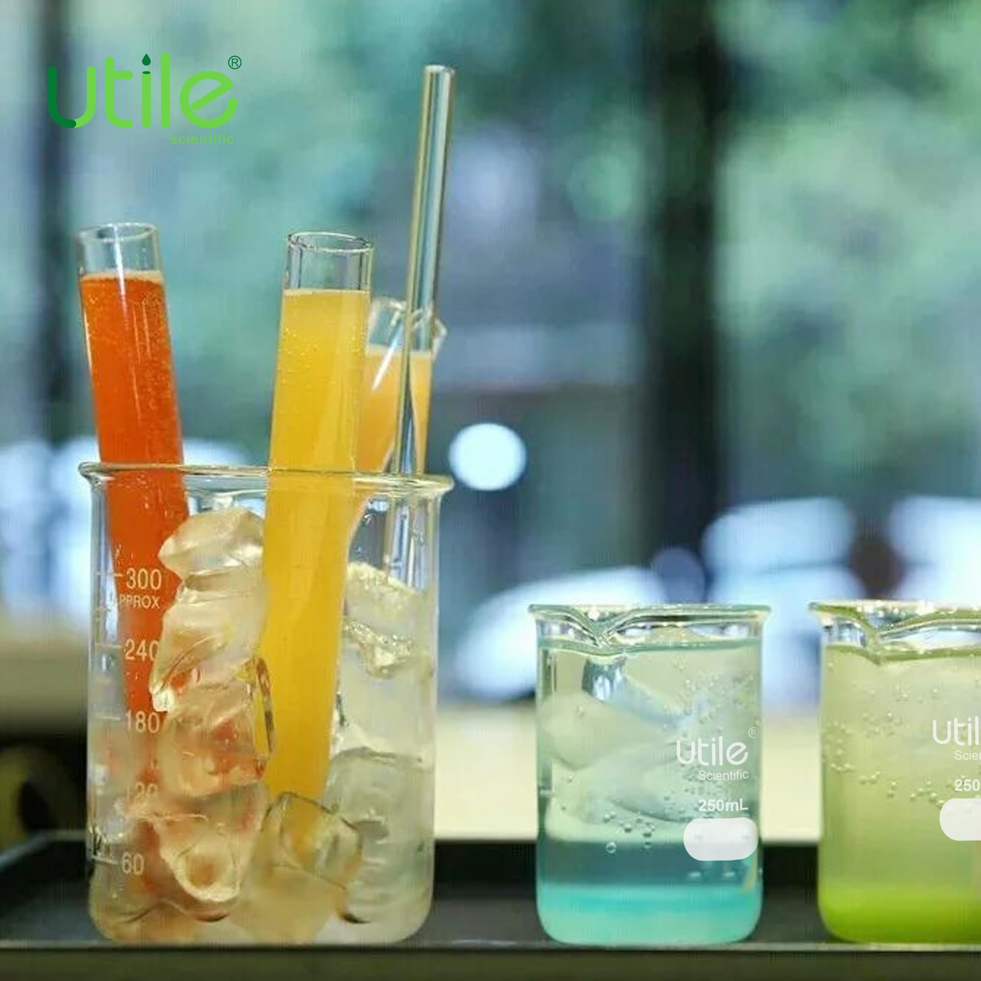 Utile Set di 6 bicchieri di vetro da 500 ml, bicchieri in vetro chimico, a bassa forma, borosilicato 3.3, bicchieri da laboratorio con graduazione stampata, 4000.0500.6