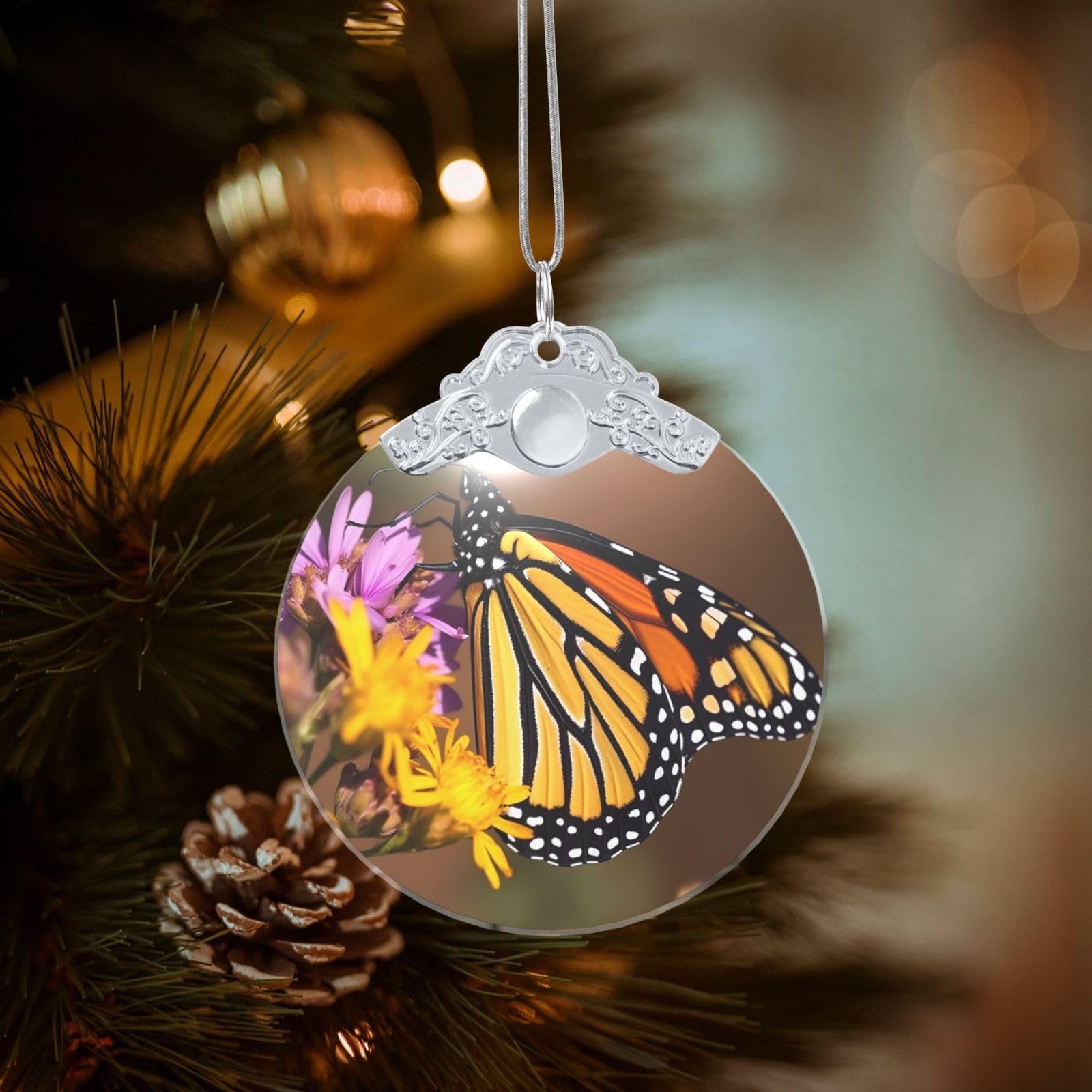 Crystal Christmas Ornaments for Christmas Tree Decoration Hanging Monarch Butterfly Ornament with Gold Ribbon Crafts Round Pendant for Keepsake Gifts Glass Xmas Decor Party Supplies