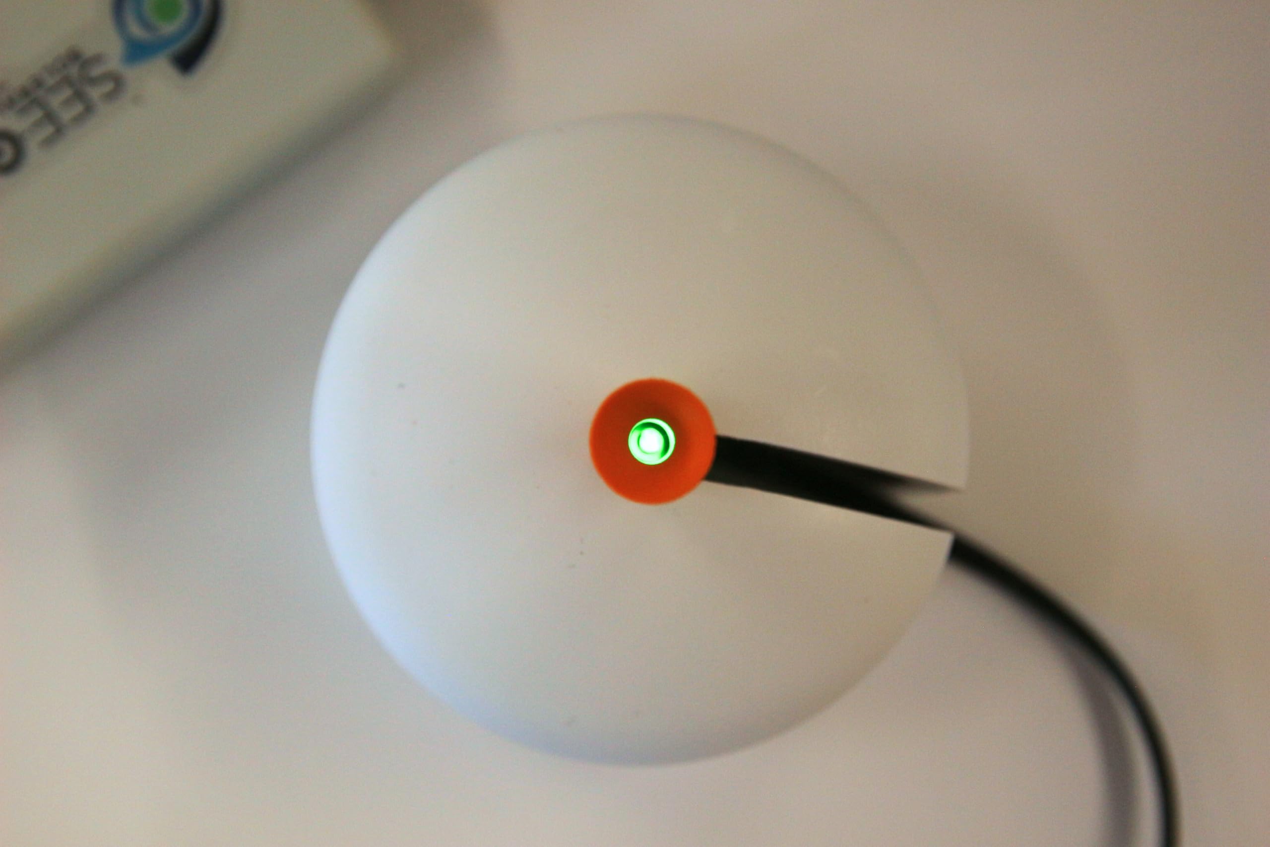 See-Green Inseritore e rimozione lenti sclerali registrate dalla FDA con guida leggera – mani libere (con supporto), senza bolle, sistema per un'applicazione facile, accurata e igienica delle lenti
