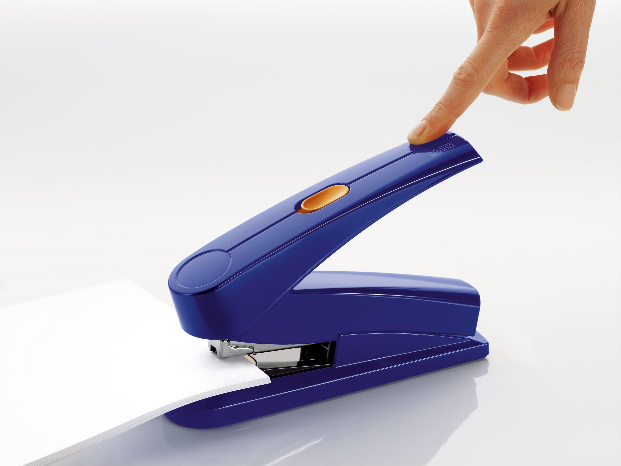 Novus B8FC - Grapadora de alto rendimiento (capacidad de grapado: 50 hojas), color azul