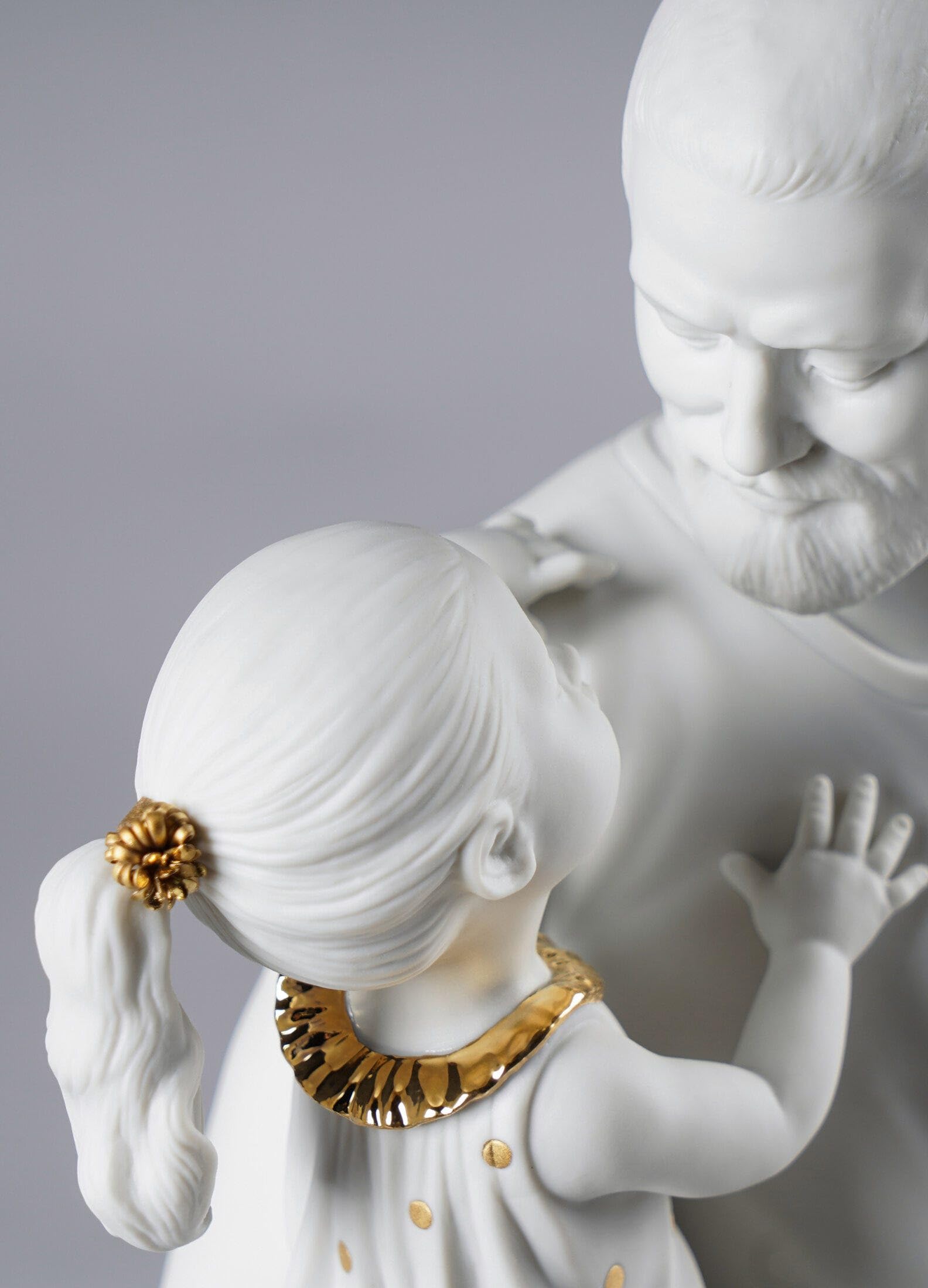 LLADRÓ ゴールドフィギュア Amazon.co.jp: LLADRÓ in Daddy's Arms フィギュアゴールデンラスター