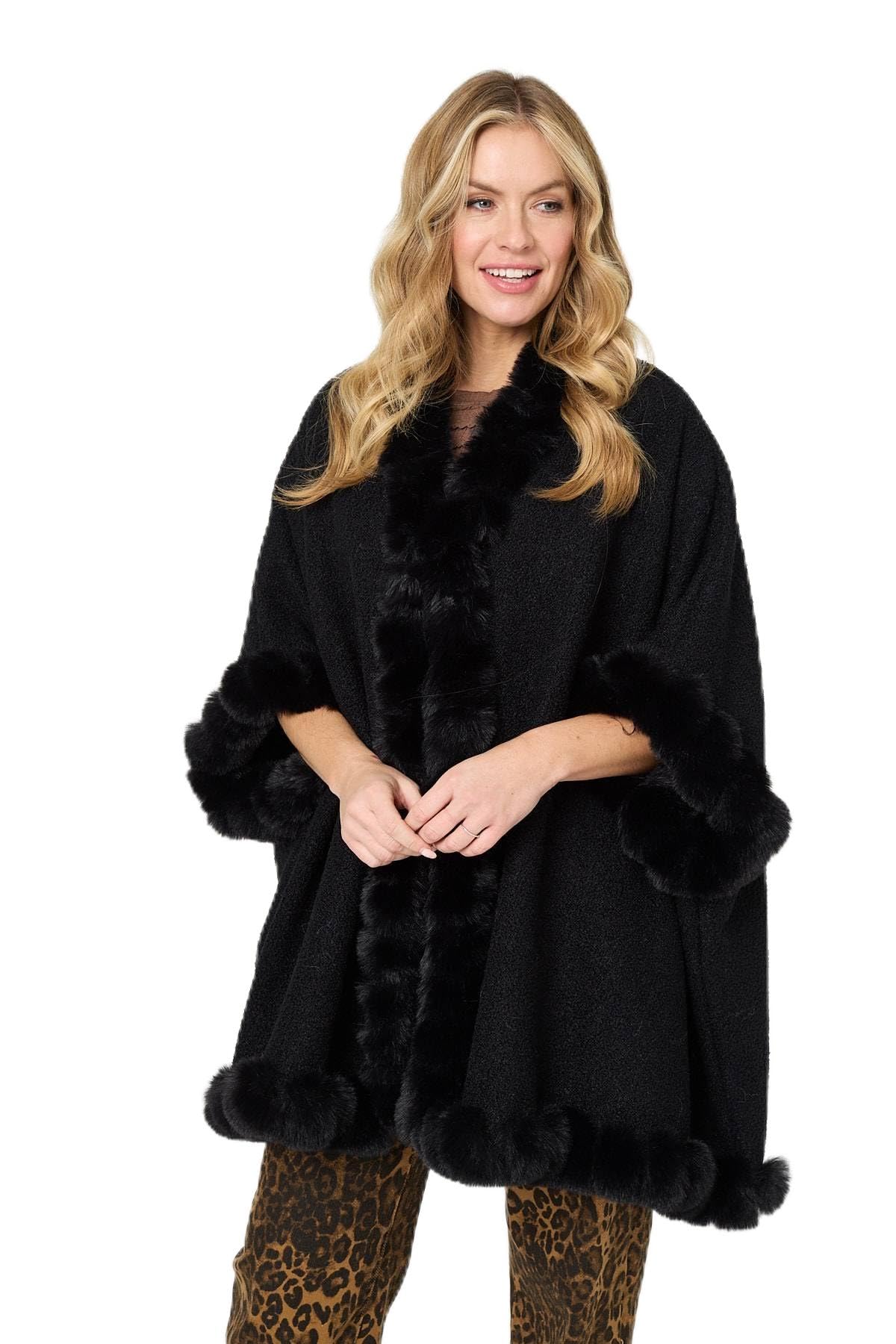 Izabel London Women's Faux Fur Trim 3/4 Sleeve Poncho in Black
